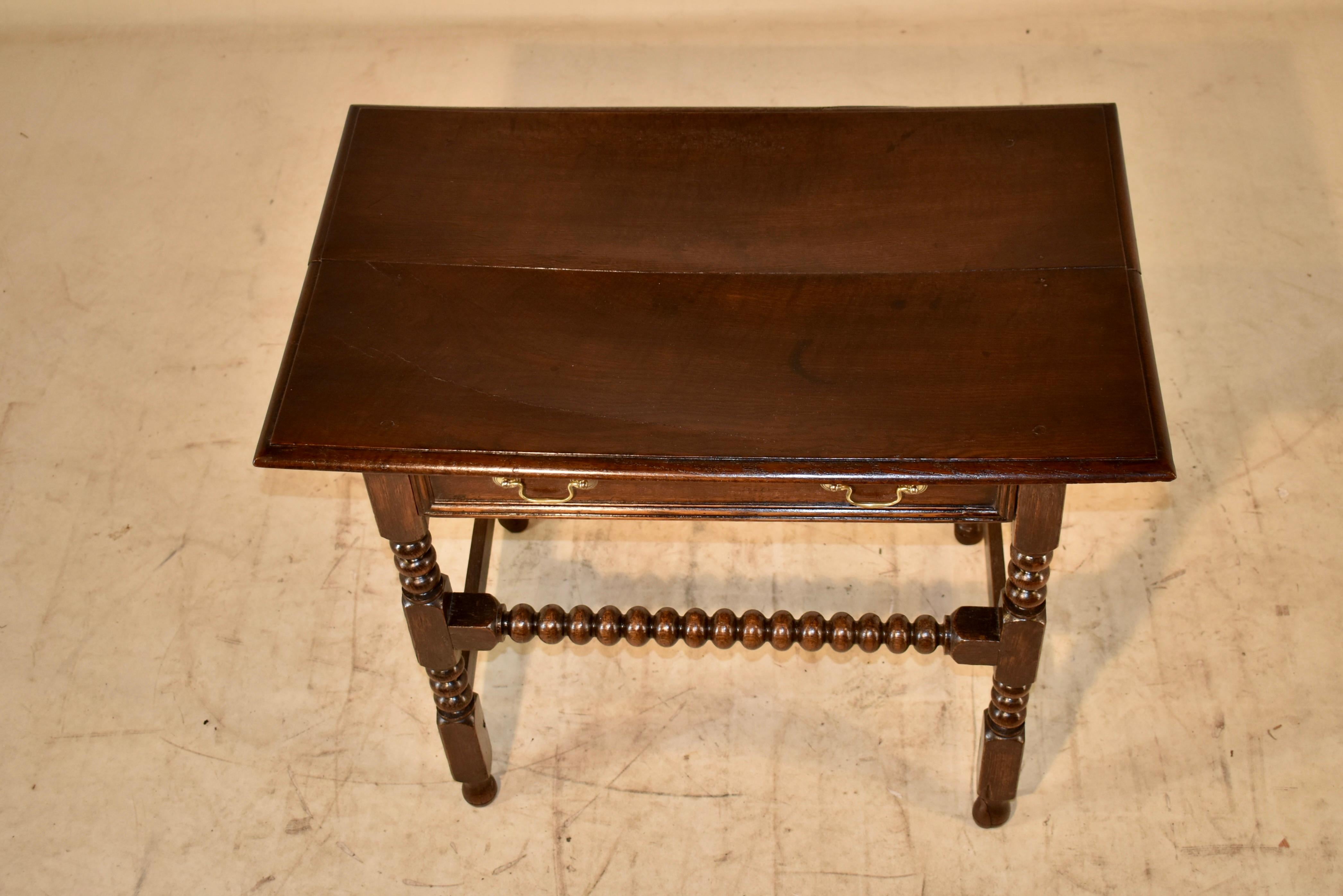 18th Century English Oak Side Table For Sale 1