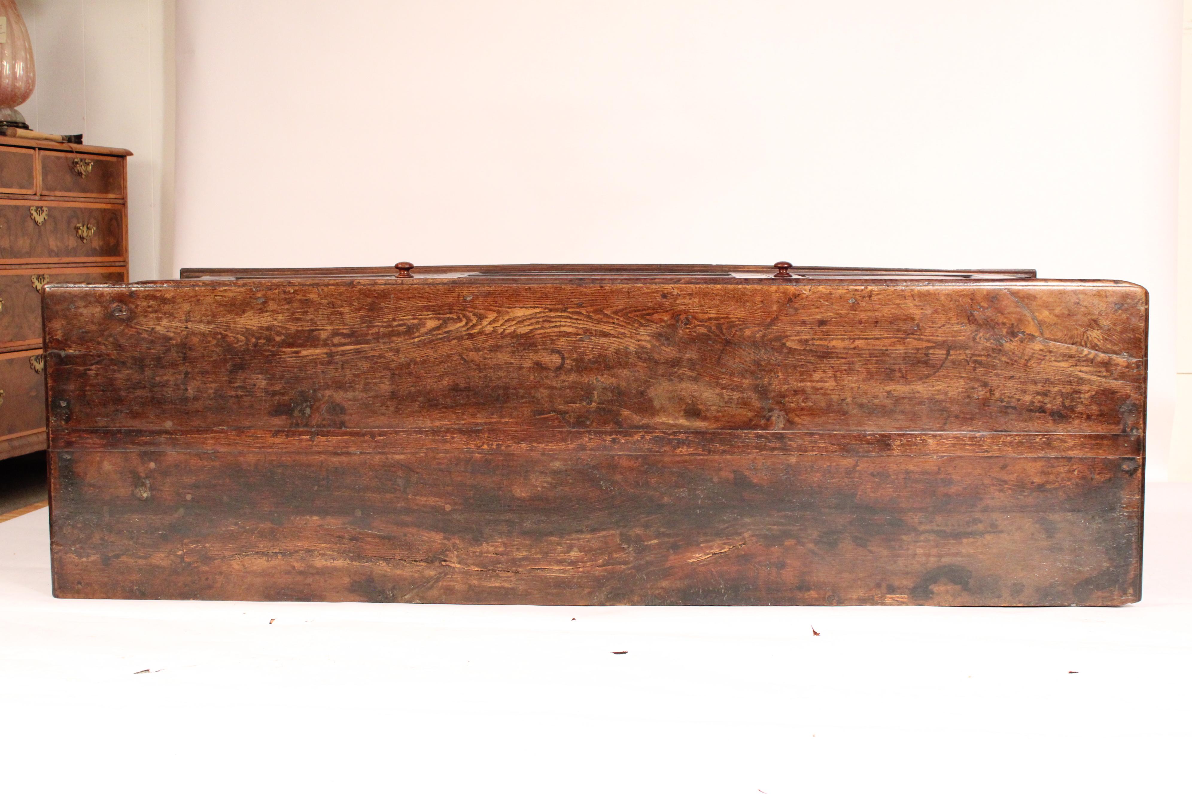 Englisches Eichen-Sideboard aus dem 18. (18. Jahrhundert und früher) im Angebot