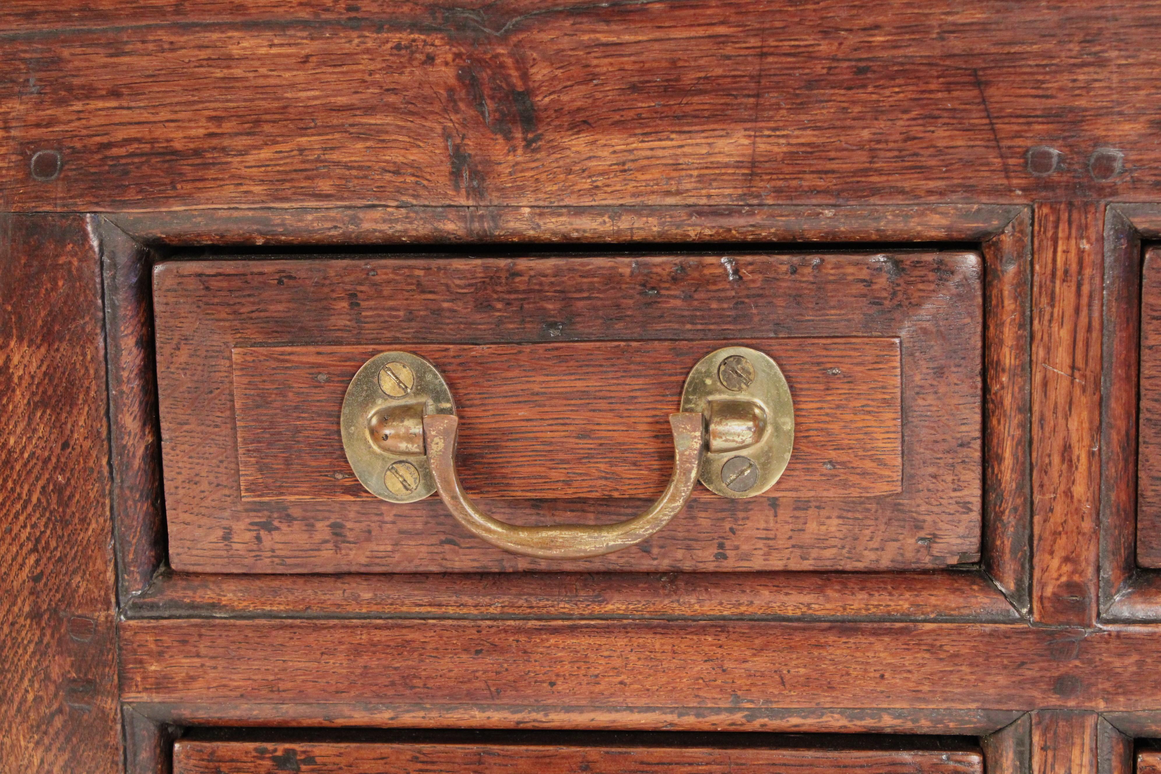 Englisches Eichen-Sideboard aus dem 18. im Angebot 2