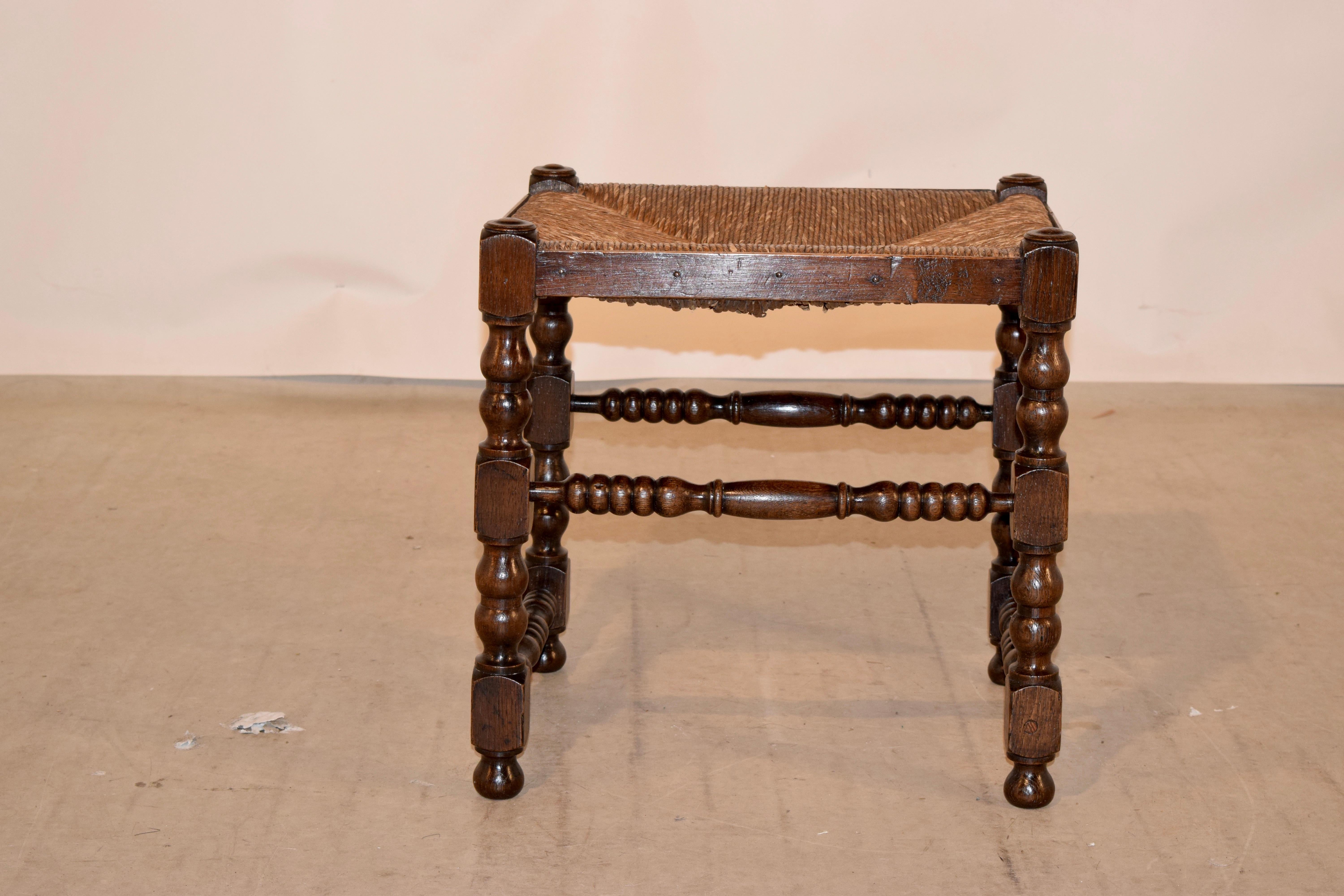 18th Century English Oak Stool In Good Condition In High Point, NC