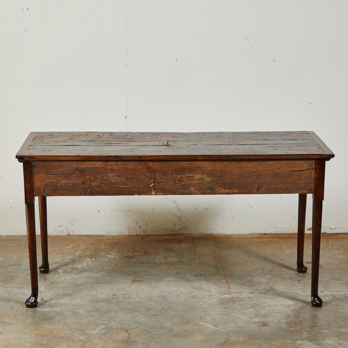 18th Century English Oak Three-Drawer Dresser or Sofa Table Server 1