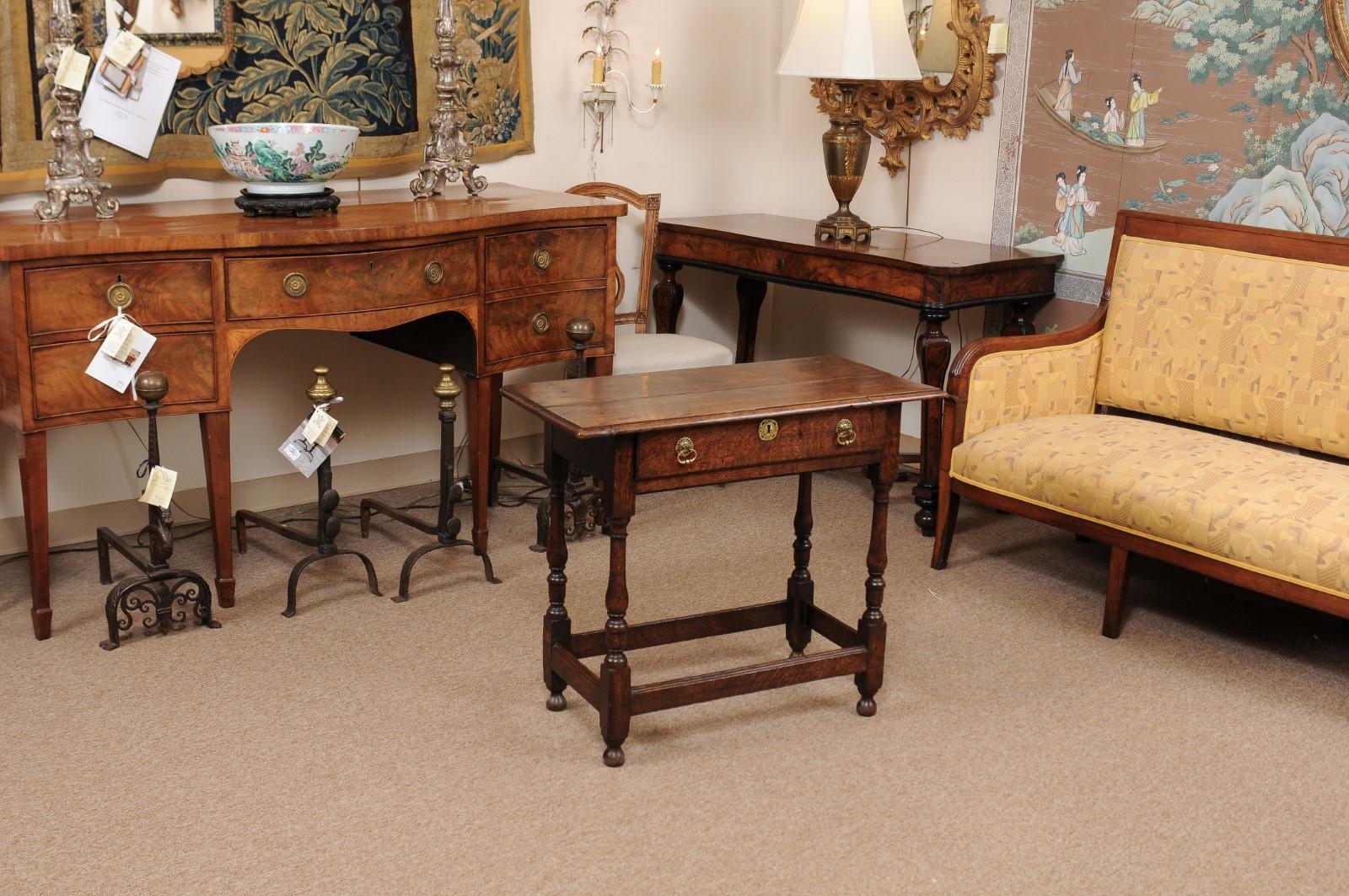 18th Century English Oak Turned Leg Side Table In Good Condition In Atlanta, GA