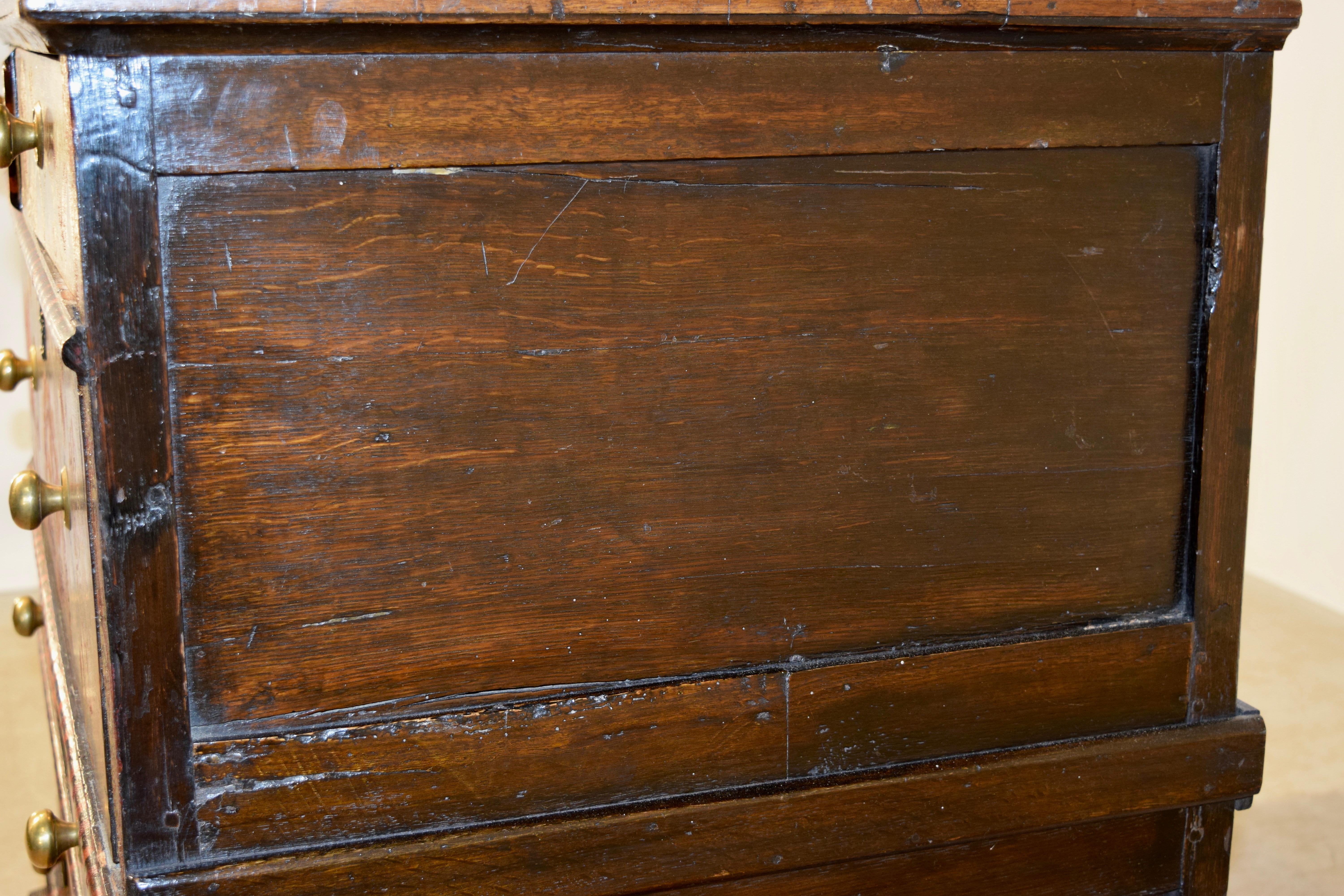 18th Century English Painted Chest of Drawers 4