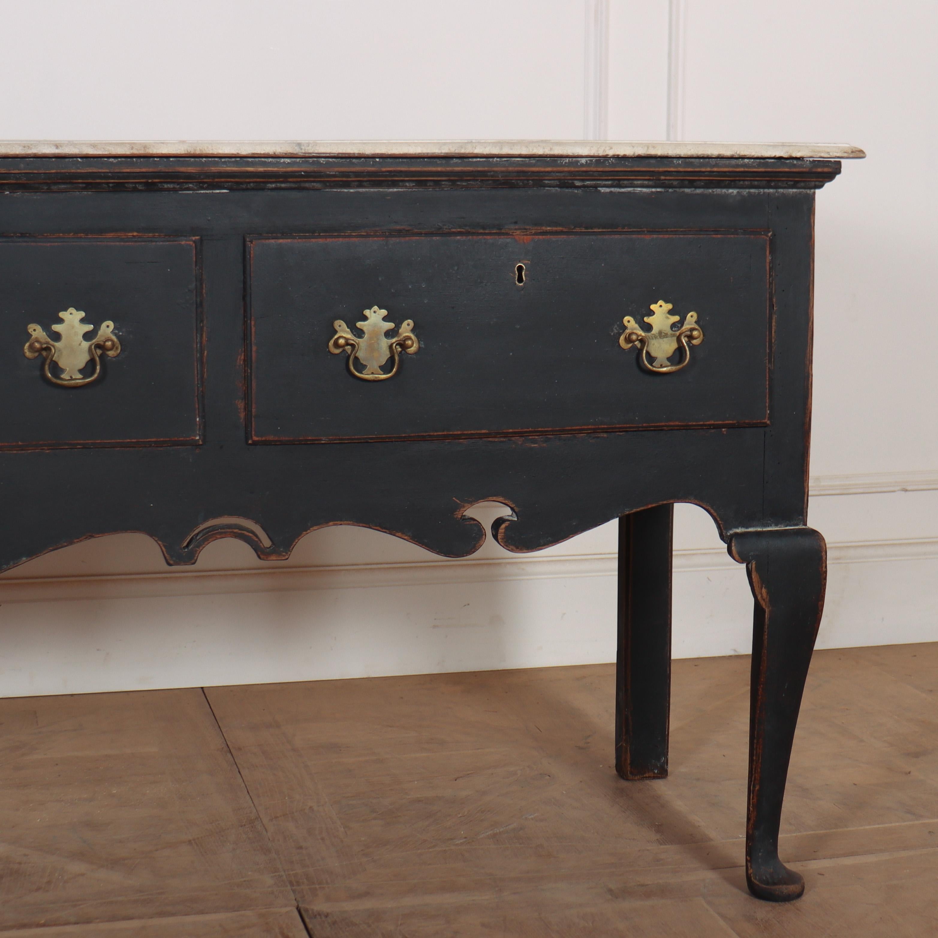 18th Century English Painted Dresser Base In Good Condition For Sale In Leamington Spa, Warwickshire