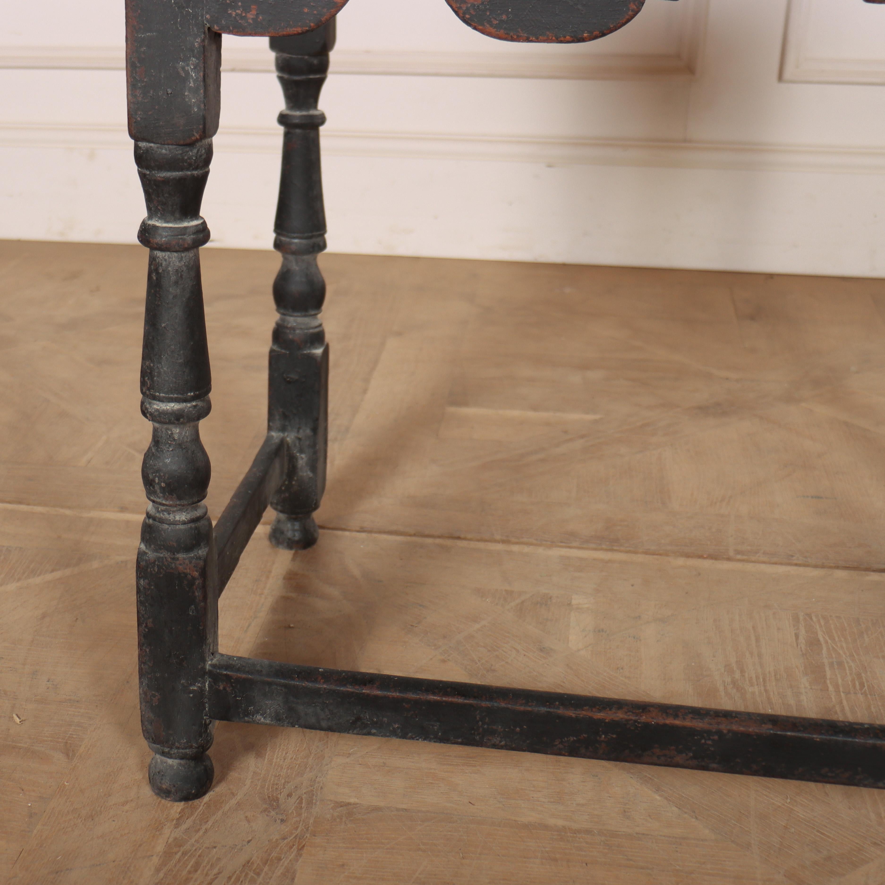 XVIIIe siècle et antérieur Table d'appoint peinte anglaise du 18ème siècle en vente