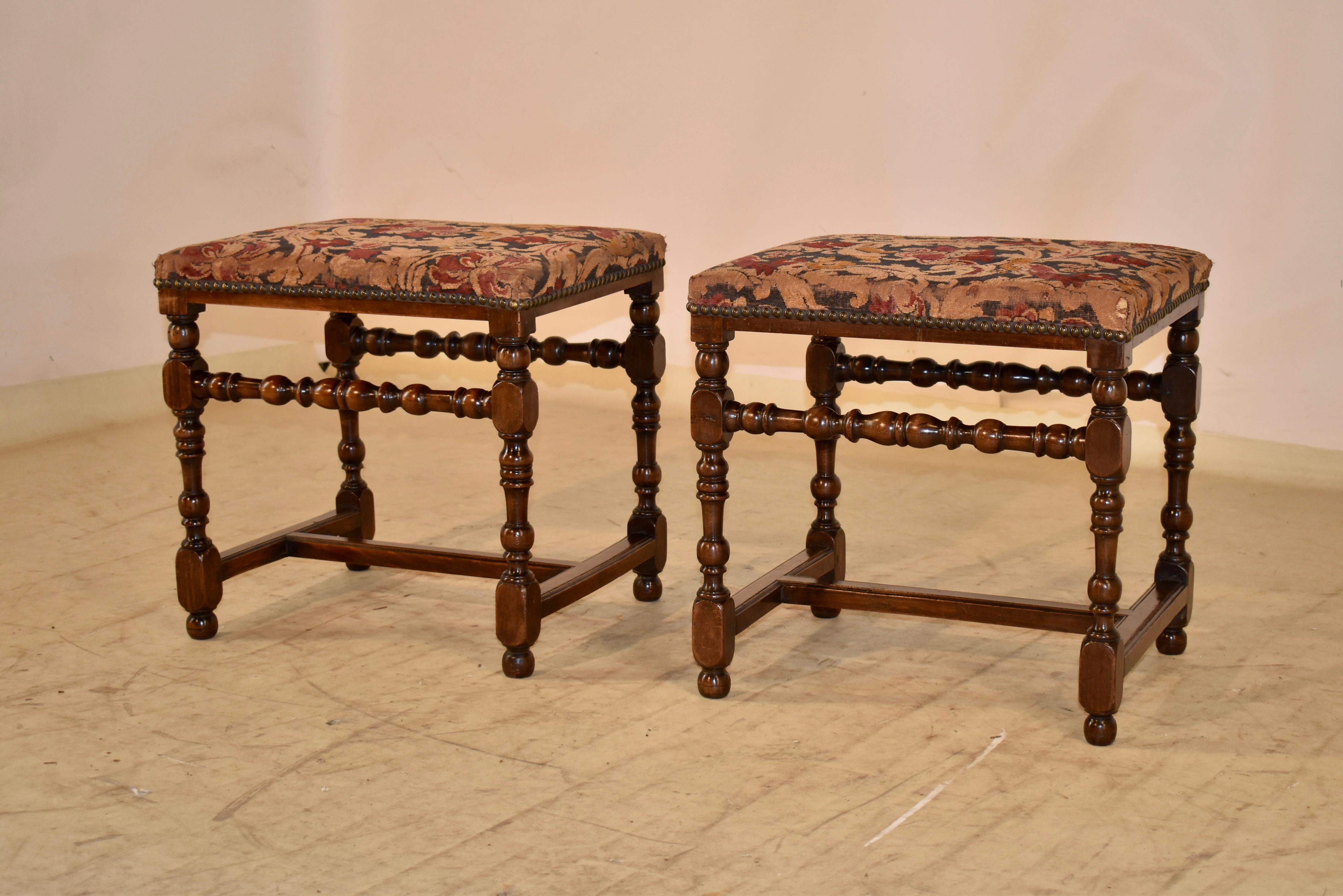 Turned 18th Century English Pair of Stools For Sale