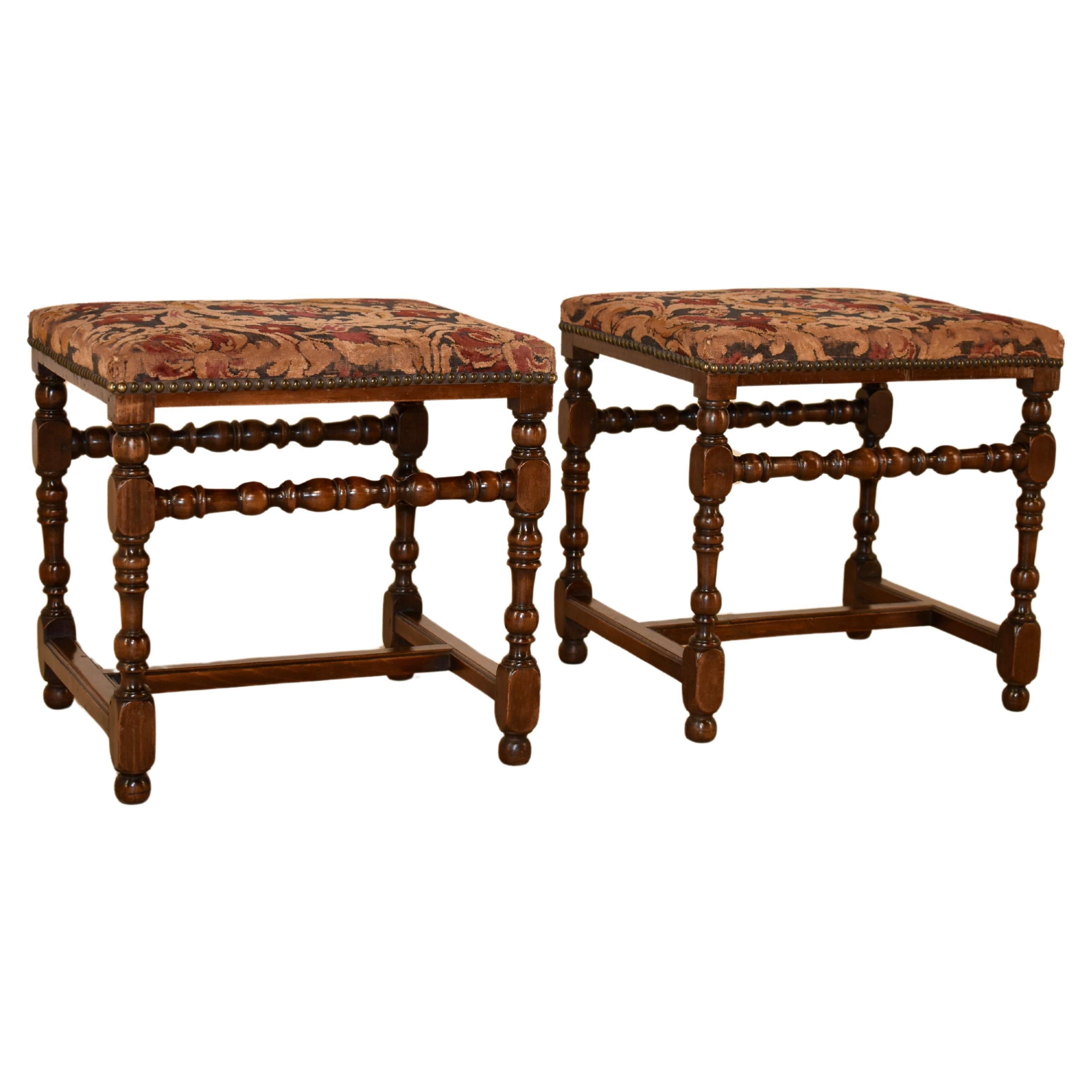 18th Century English Pair of Stools For Sale
