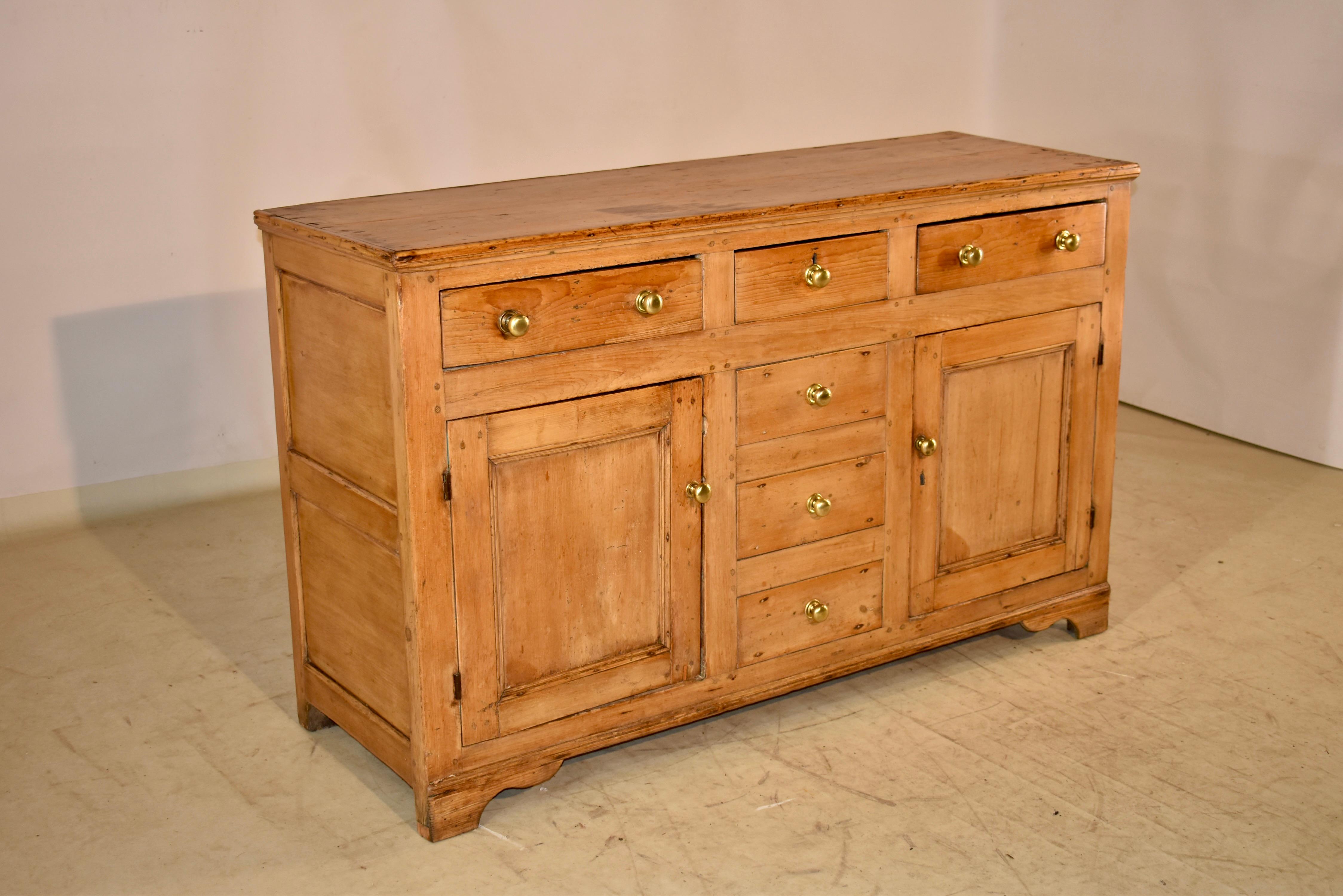 18th Century English Pine Dresser Base For Sale 1