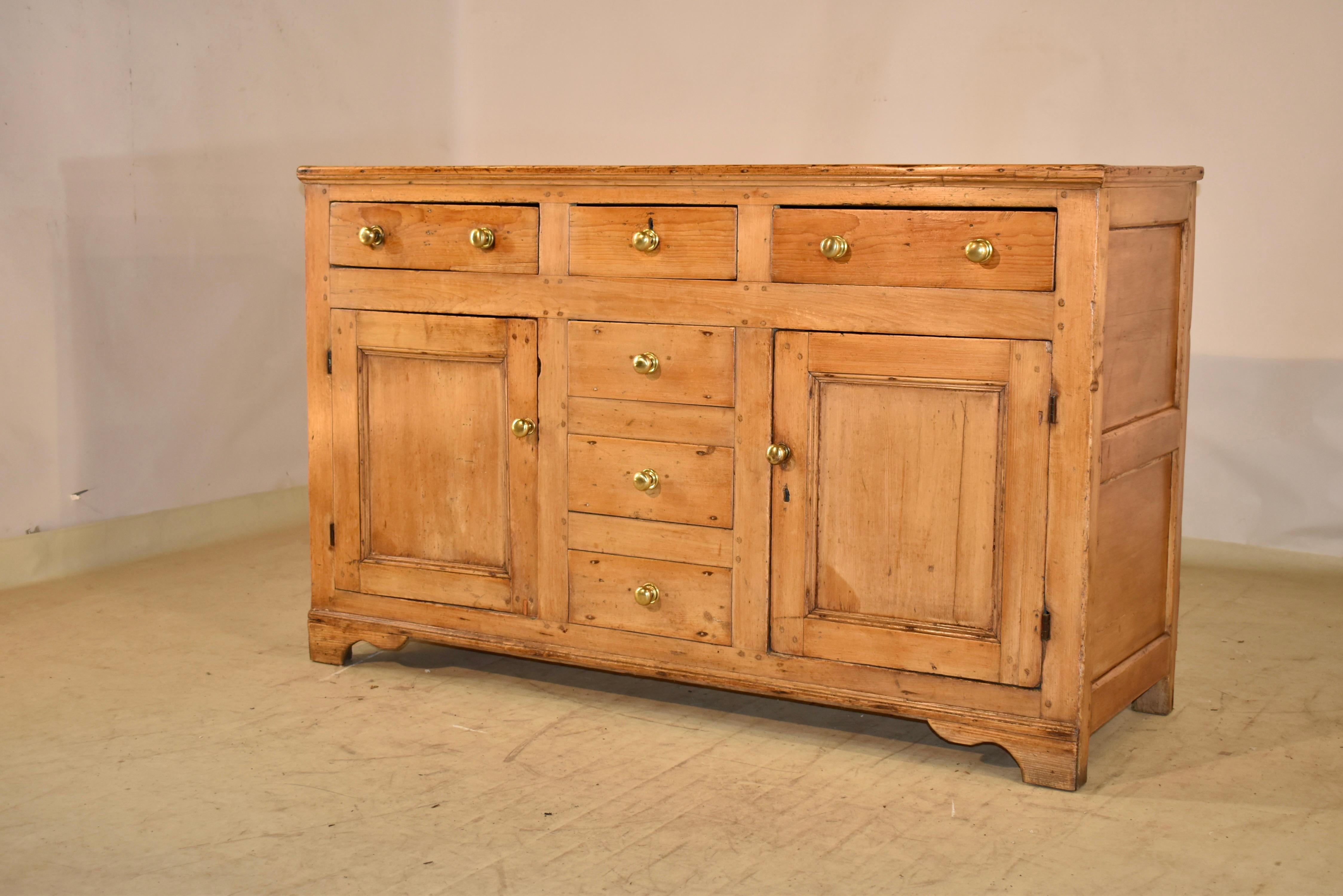18th Century English Pine Dresser Base For Sale 2