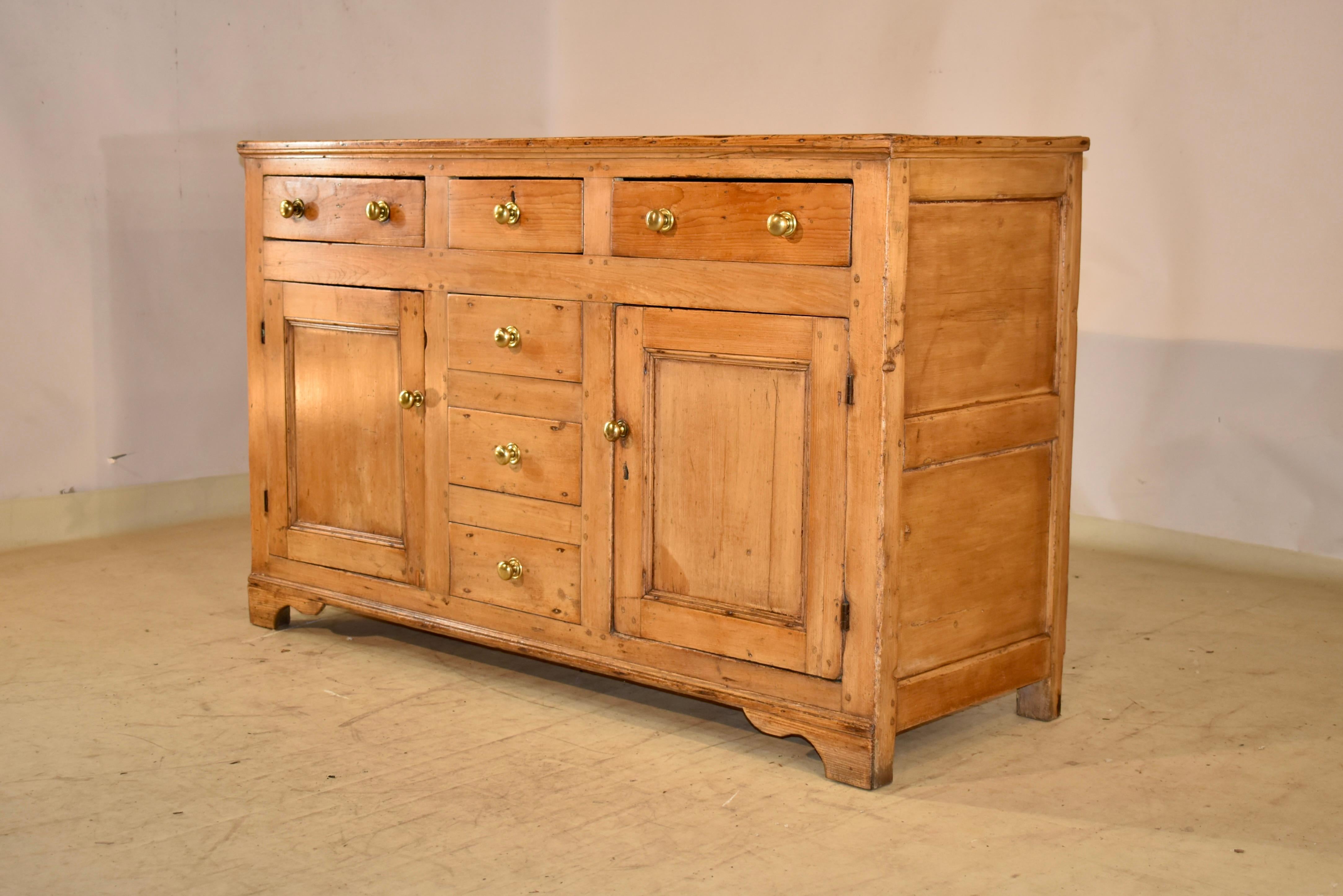 18th Century English Pine Dresser Base For Sale 3