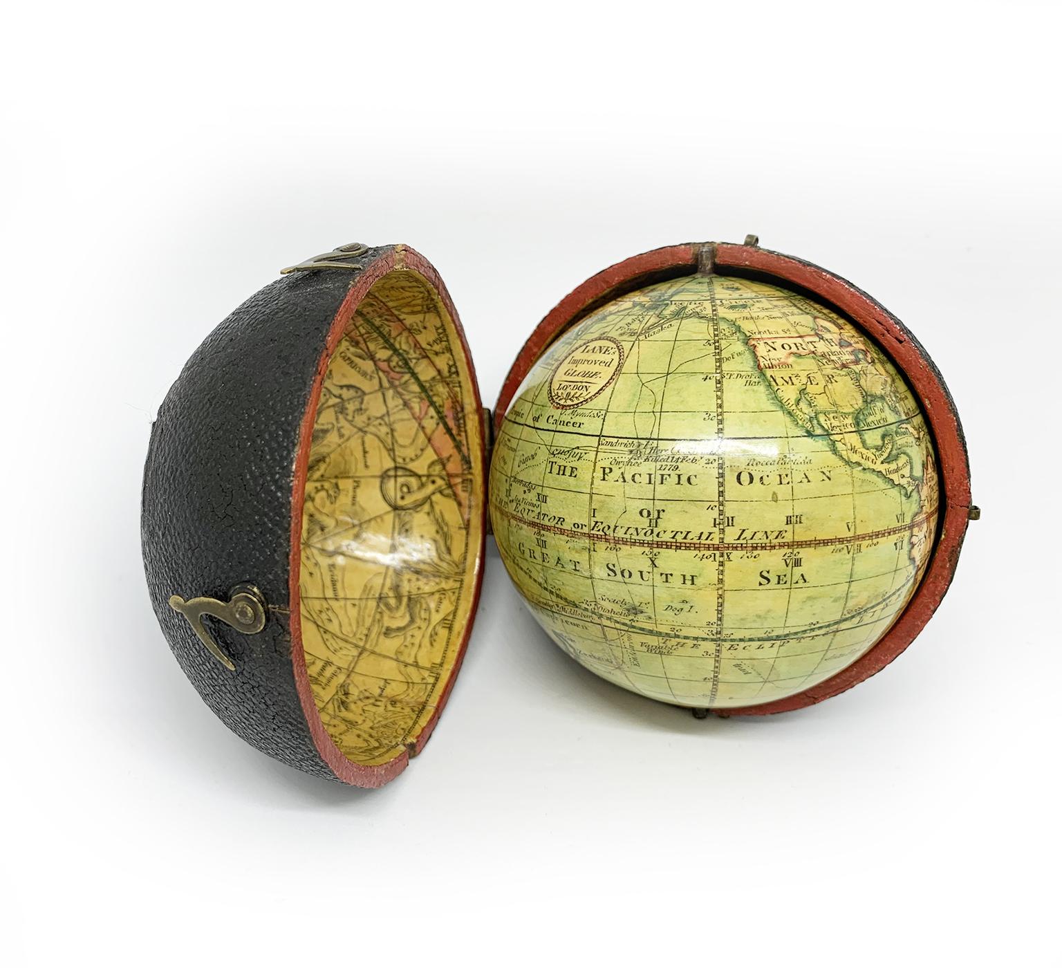 Pocket Globe
Lane, London, between 1817 and 1833

The globe is contained in its original case covered with black leather.
Diameter: globe 2.75 in (7 cm); case 3.26 in (8.3 cm).
Weight: 0.28 lb (128 g)
State of conservation: almost excellent.