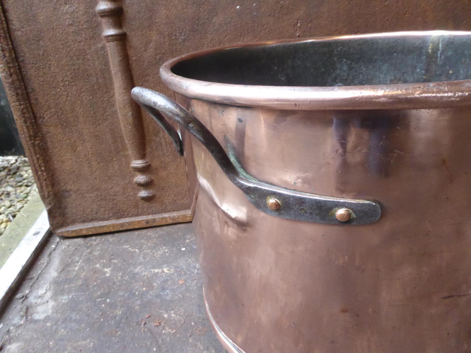 Forged 18th Century English Polished Copper Log Holder of Log Basket