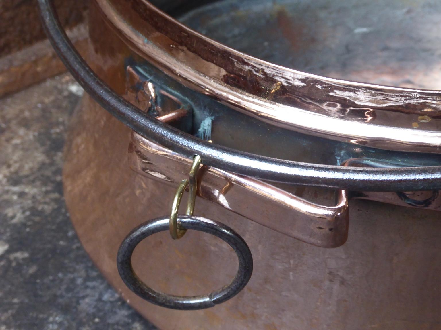 18th Century English Polished Copper Log Holder of Log Basket In Good Condition In Amerongen, NL
