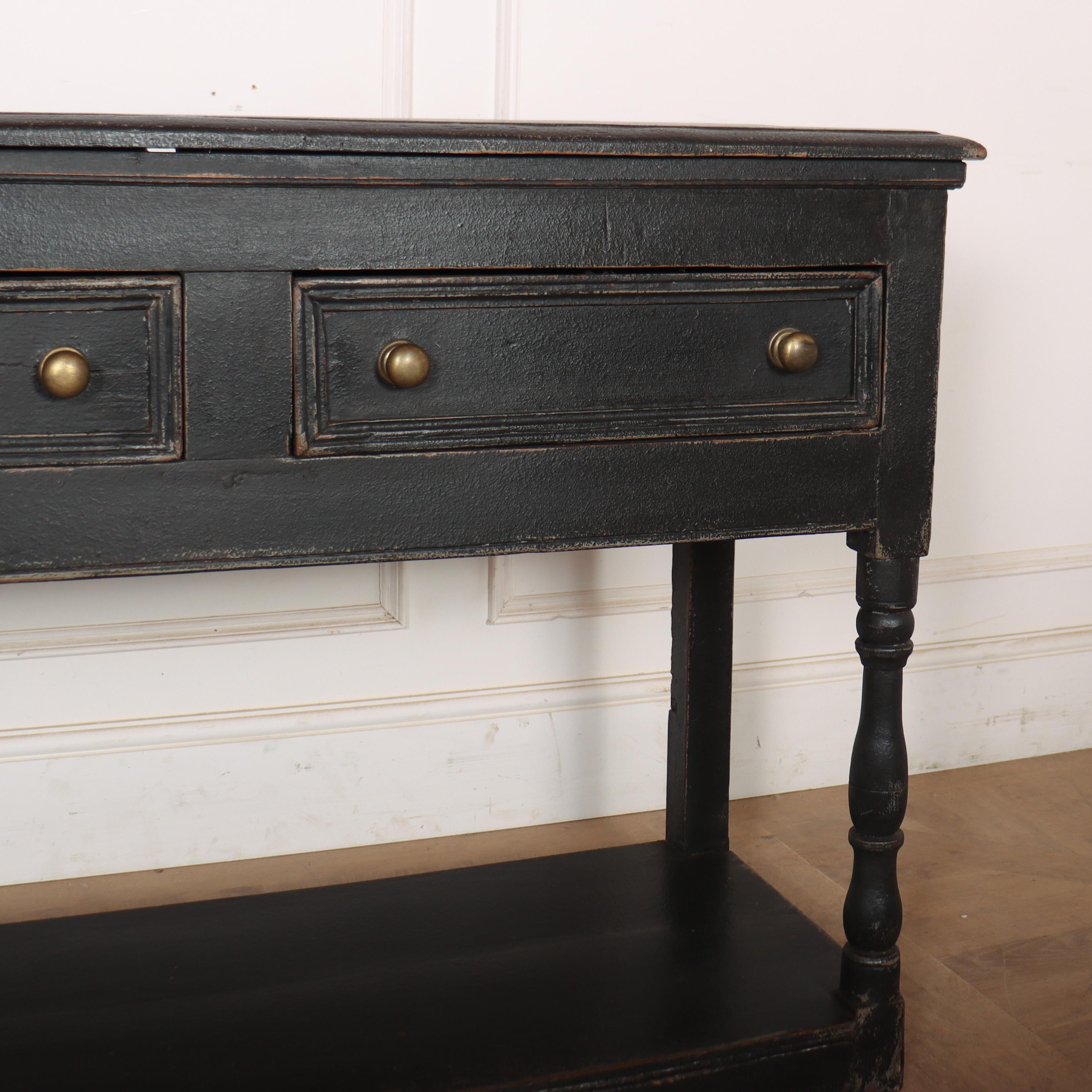 Inglese Base per cassettone inglese del XVIII secolo in vendita