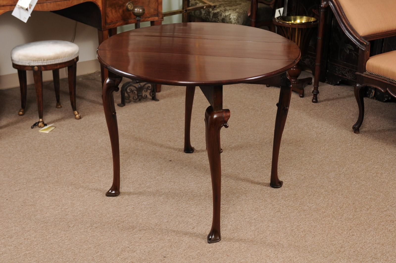 Mahogany 18th Century English Queen Anne Drop Leaf Table with Slipper Foot