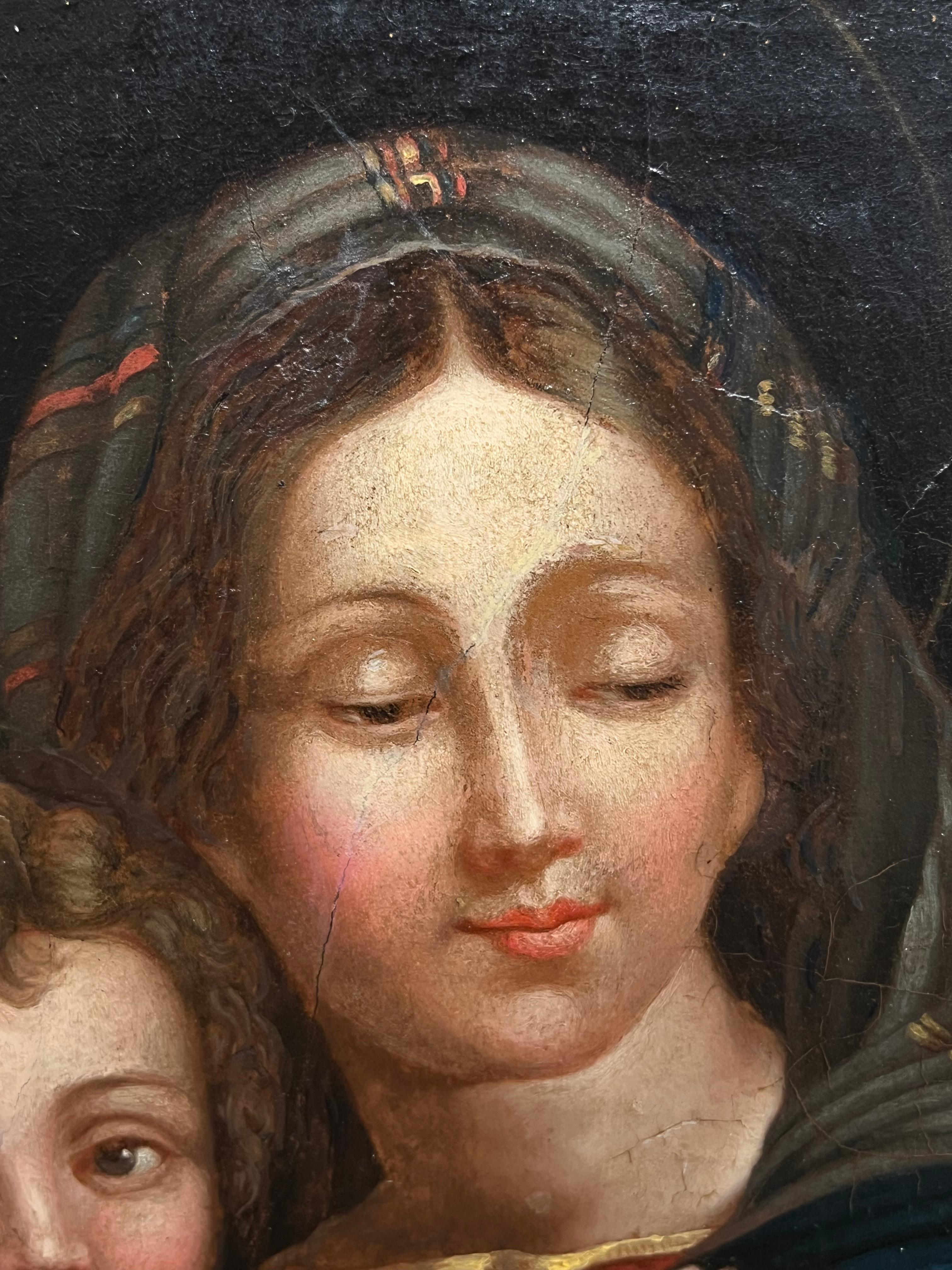 Madonna con Bambino Olio su tela inglese del 1800 con composizione circolare in vendita 2