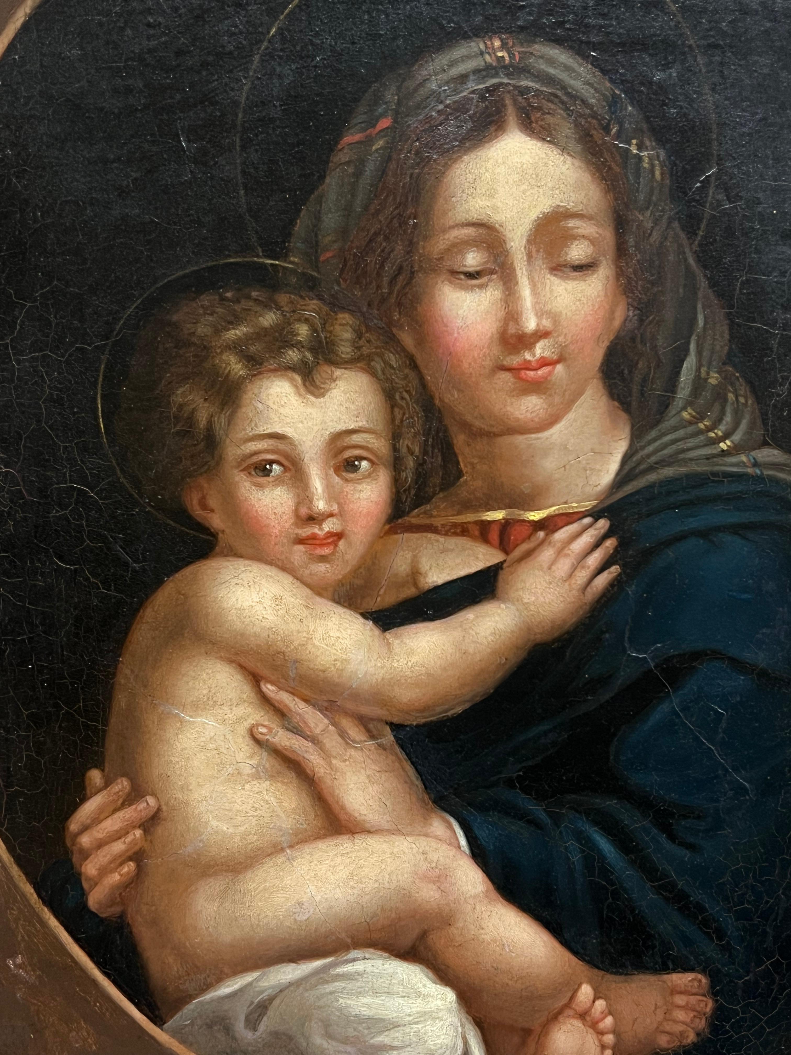 Madonna con Bambino Olio su tela inglese del 1800 con composizione circolare in vendita 3