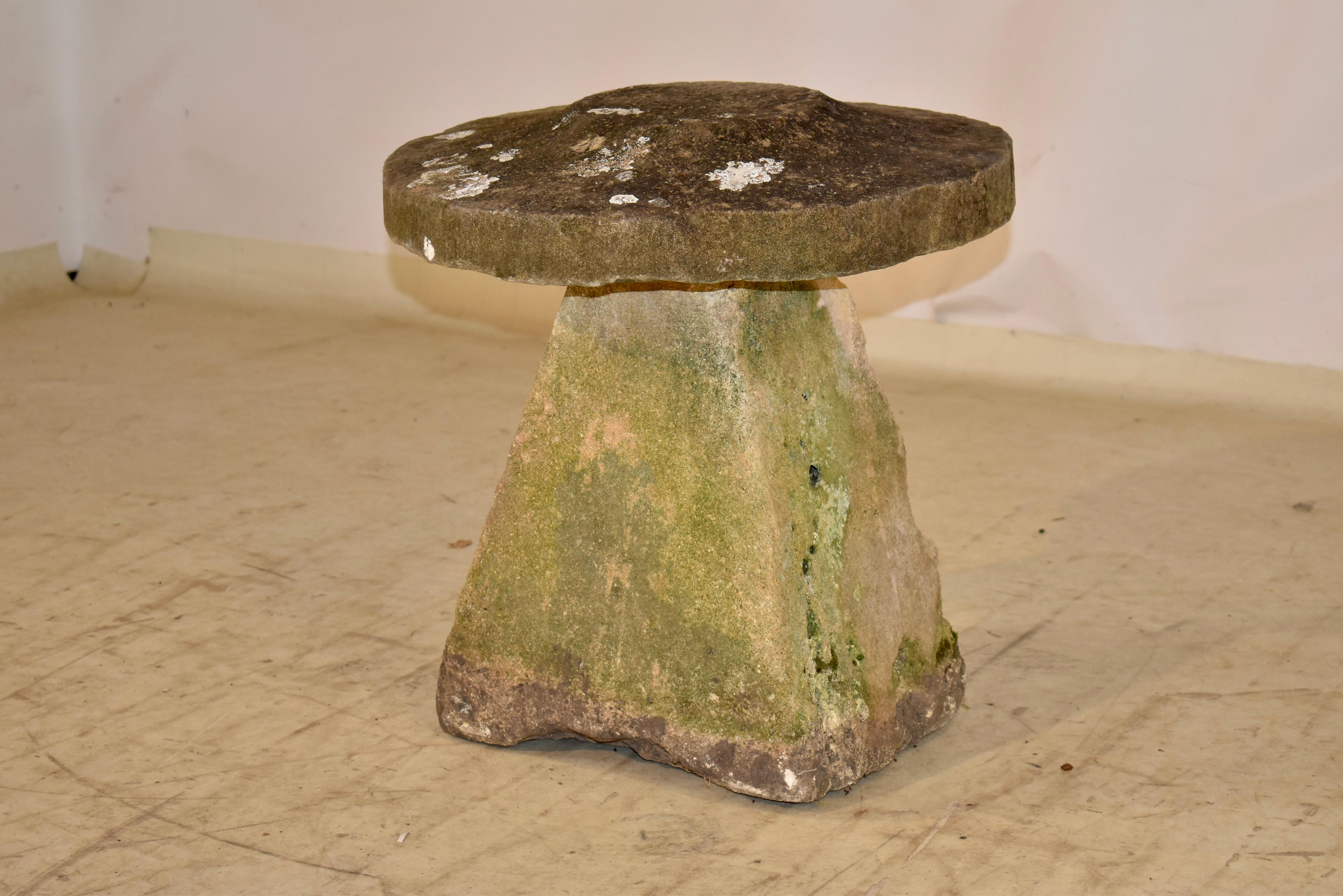Sculpté à la main Pierre de Staddle anglaise du 18ème siècle en vente