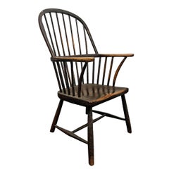 Englischer Windsor-Sessel mit Stickback aus dem 18. Jahrhundert