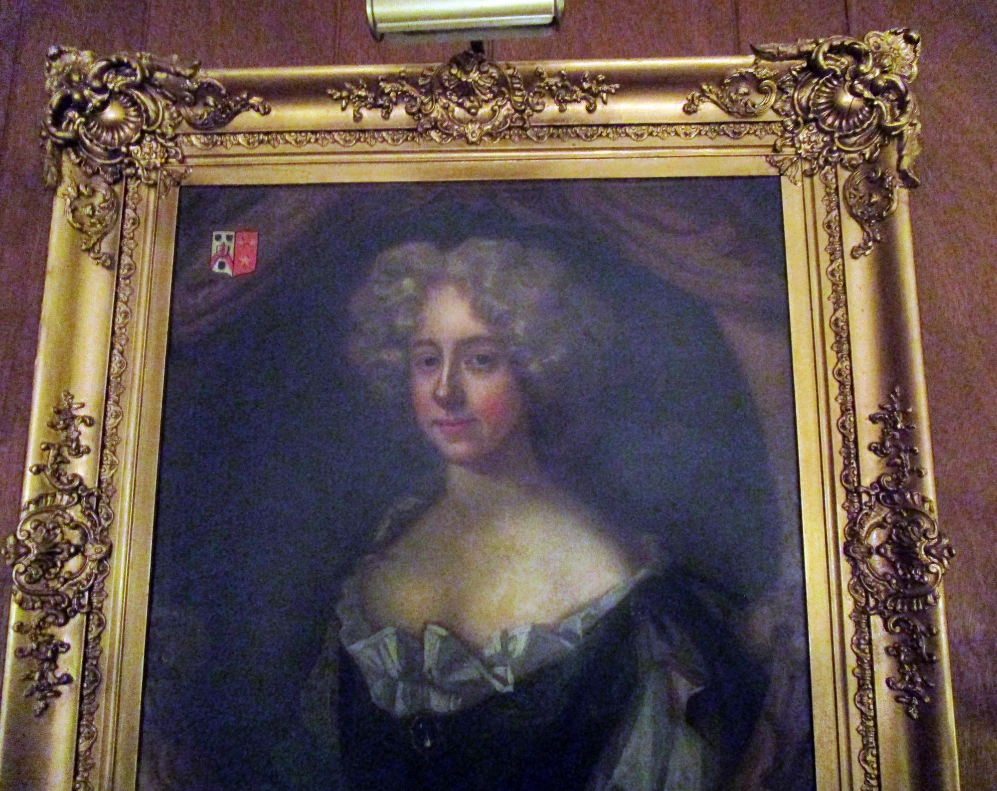 18th century English noblewoman in a gold gilt ornate period frame. Lovely detail and color, coat of arms in corner. Unsigned.
Without the frame the painting itself measures 29 inches tall x 24.50 inches wide. See other measurements below.