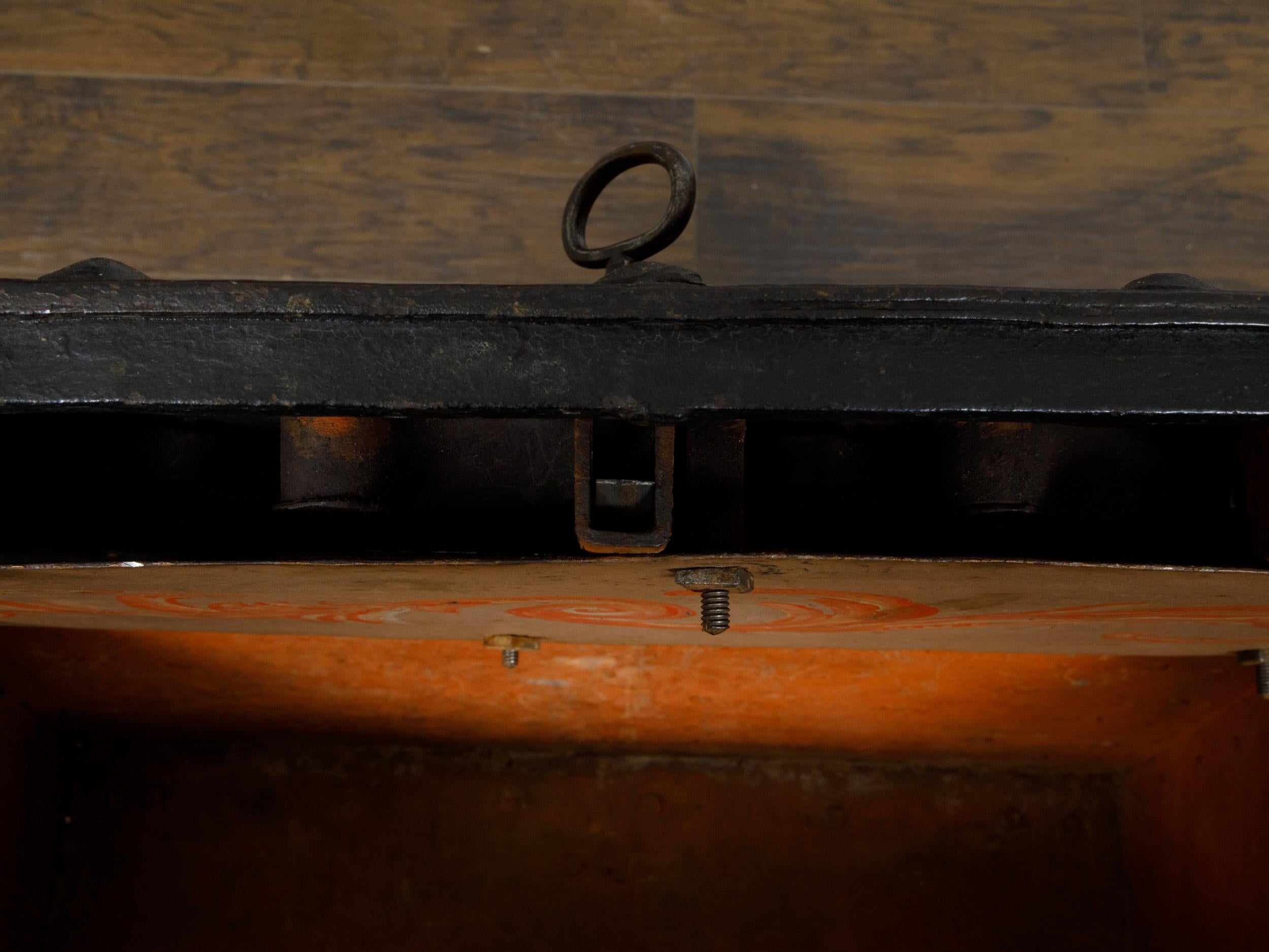 18th Century English Two-Toned Wrought Iron and Wood Sea Chest on Metal Legs For Sale 11