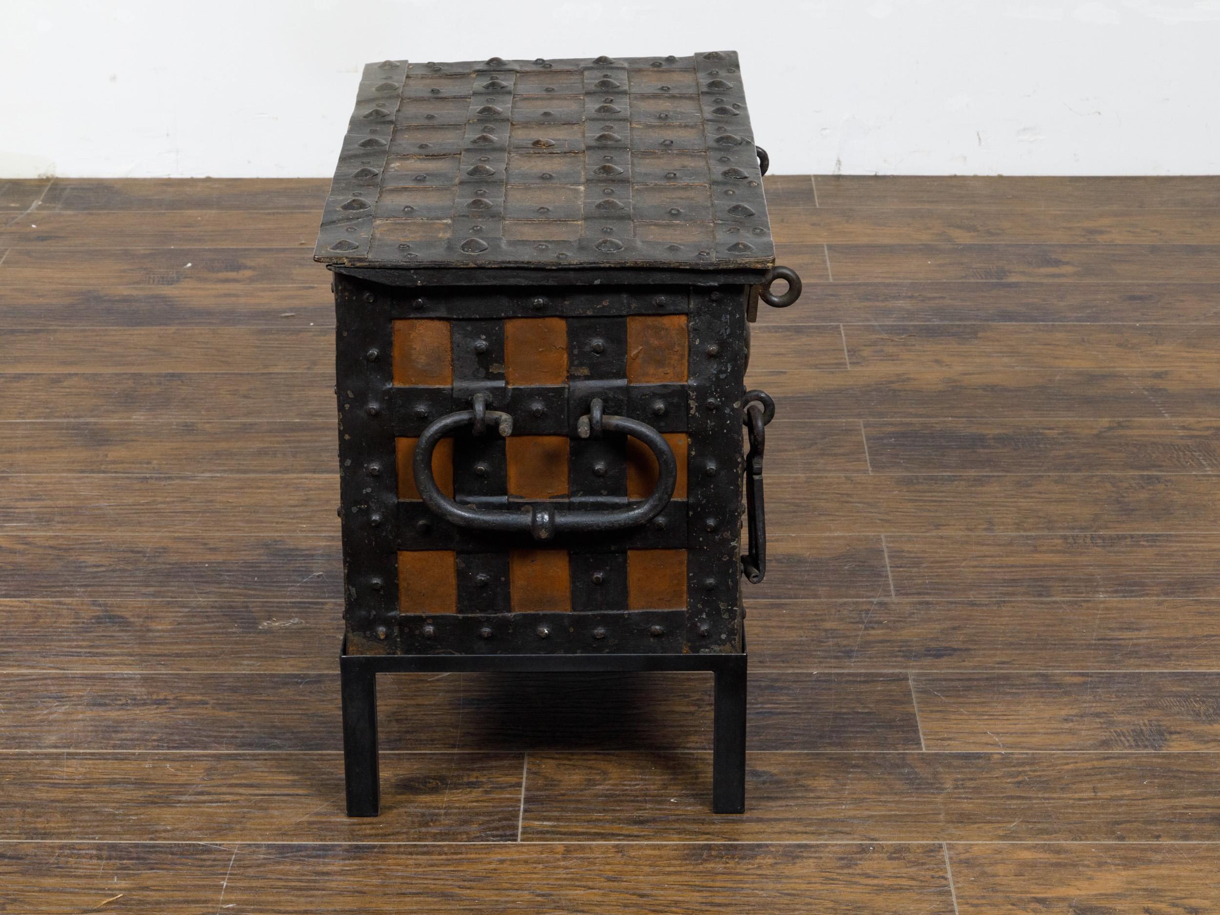 18th Century English Two-Toned Wrought Iron and Wood Sea Chest on Metal Legs For Sale 1