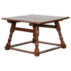 Mesa de trabajo vernácula inglesa de roble del siglo XVIII