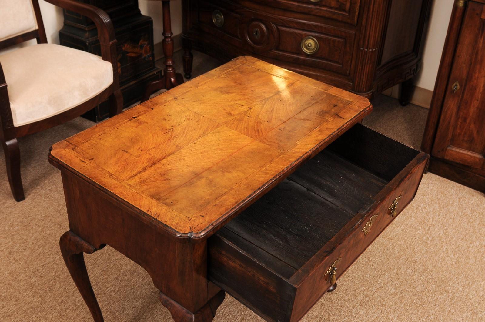 18th Century English Walnut Lowboy with 1 Drawer, Cabriole Legs & Pad Foot For Sale 2