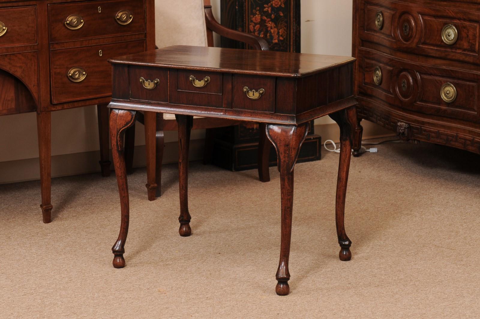 18th Century English Walnut Lowboy with 3 Drawers & Cabriole Legs For Sale 8