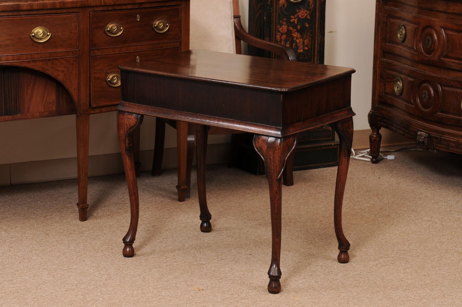 18th Century English Walnut Lowboy with 3 Drawers & Cabriole Legs For Sale 4