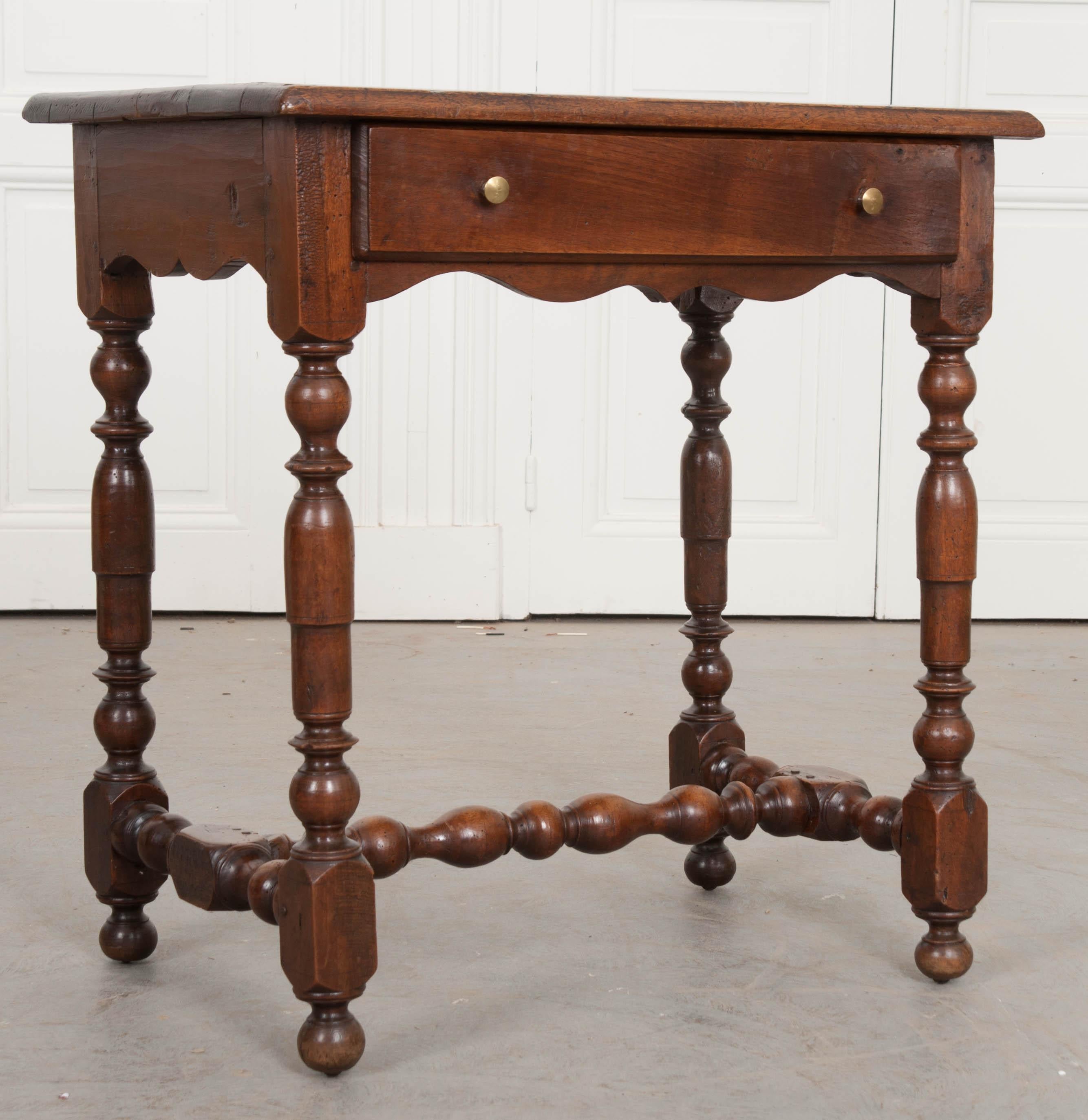 Country 18th Century English Walnut Table