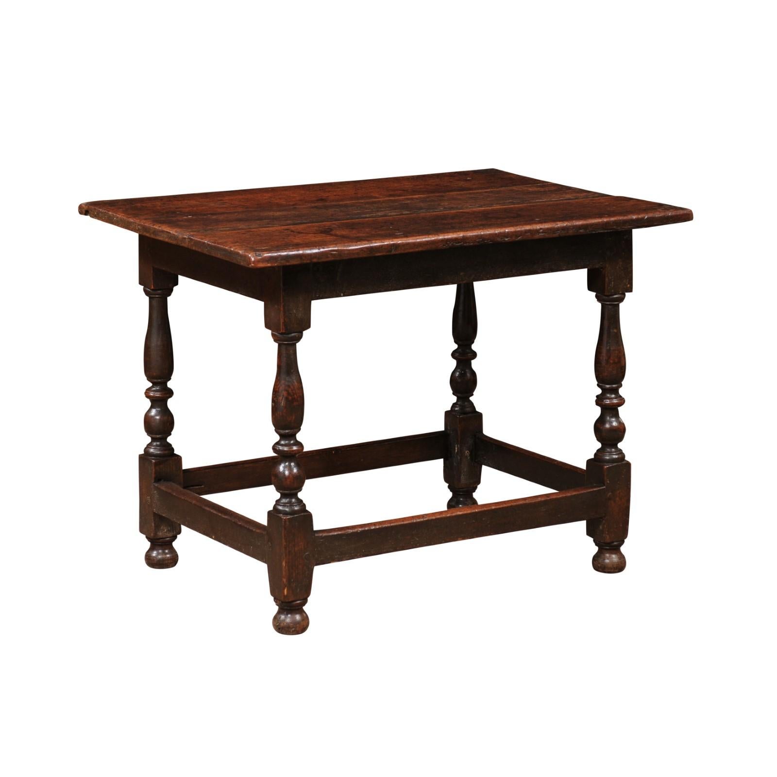18th Century English William & Mary Oak Tavern Table with Turned Legs In Good Condition For Sale In Atlanta, GA