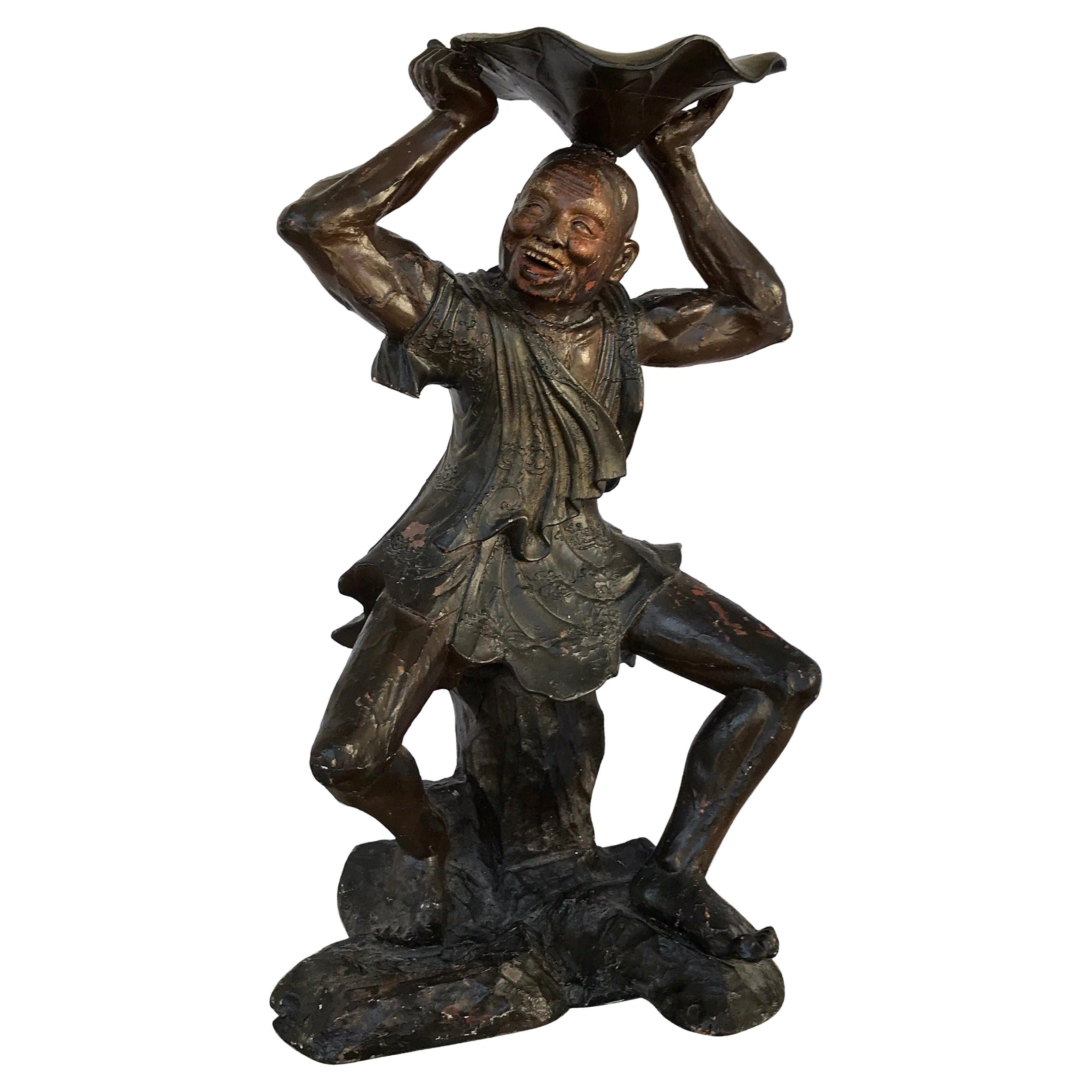18th Century English Wood Carved Standing Chinese Attendant with Lotus Bowl For Sale