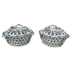 Two 18th Century English Worcester porcelain lidded baskets, ca 1770