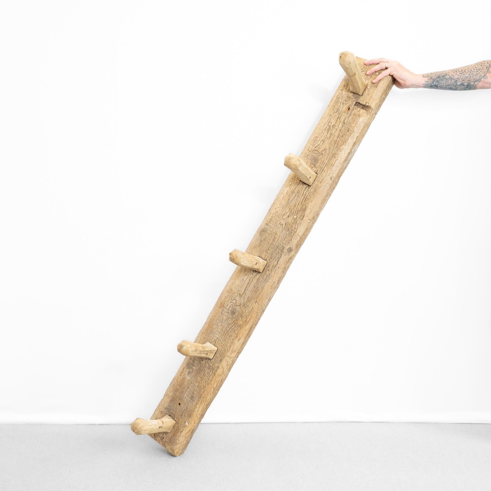 Sculpté à la main Porte-selle de Cornouailles du 18e siècle, fabriqué par une succession en vente
