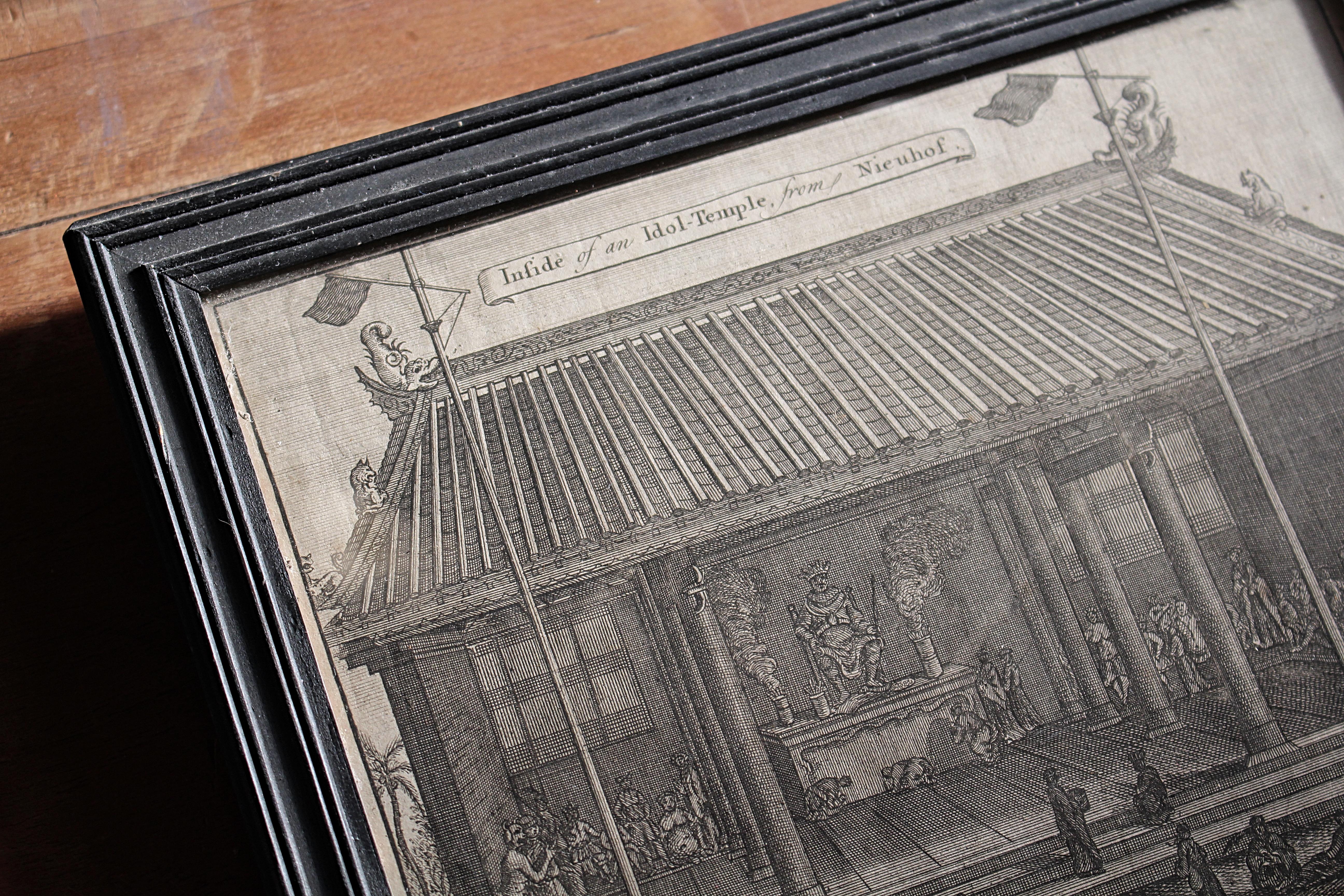 Gravures encadrées d'intérêt ethnographique d'Asie et de temples du 18e siècle en vente 1