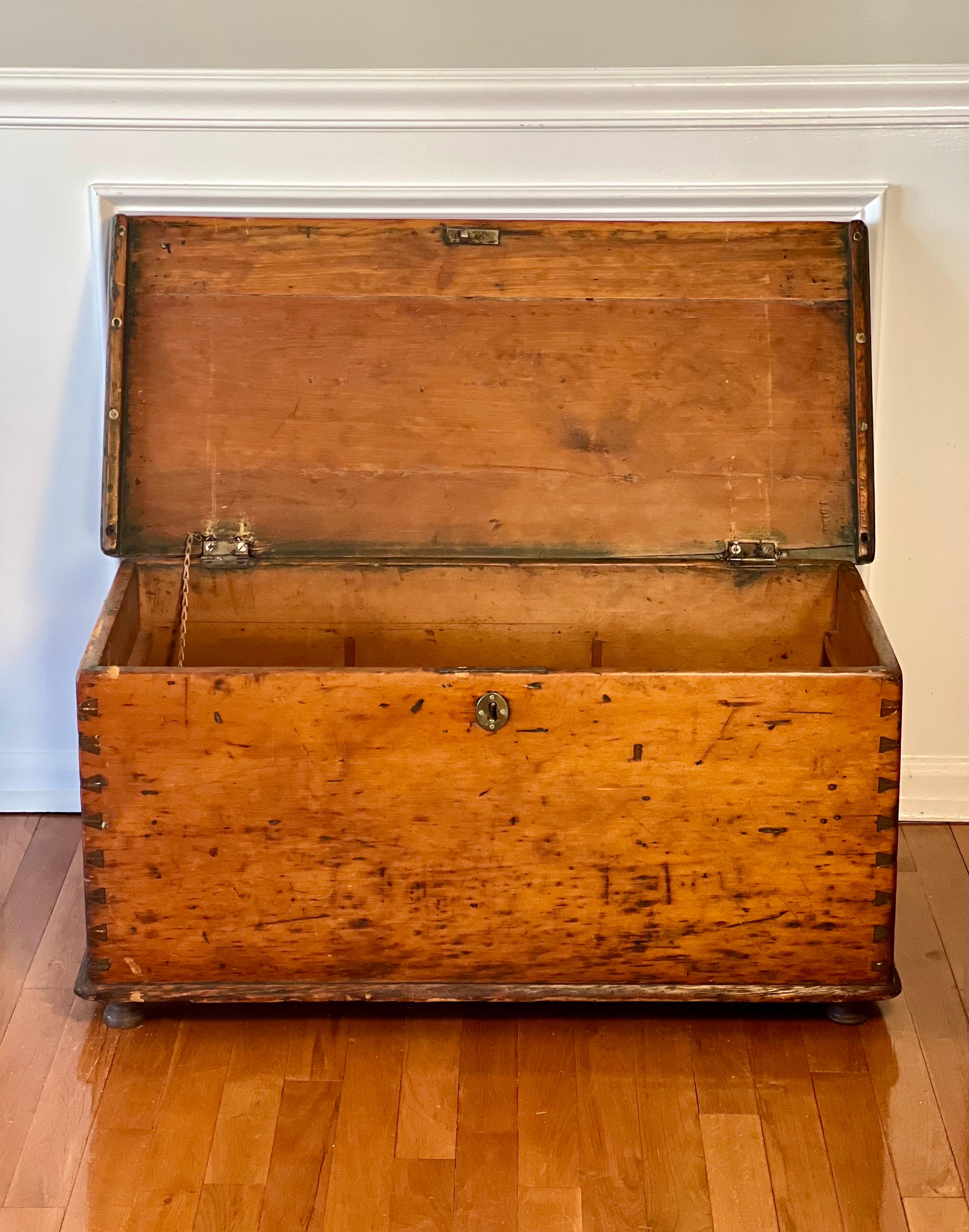 18th Century European Primitive Dovetailed Pine Chest or Coffer In Good Condition For Sale In Doylestown, PA
