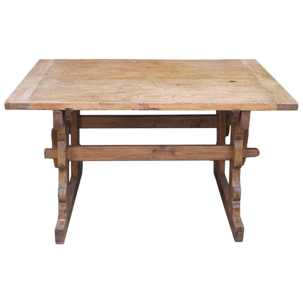 18th Century Extensible 8/10 People Dining Fir Wood Table at 1stDibs
