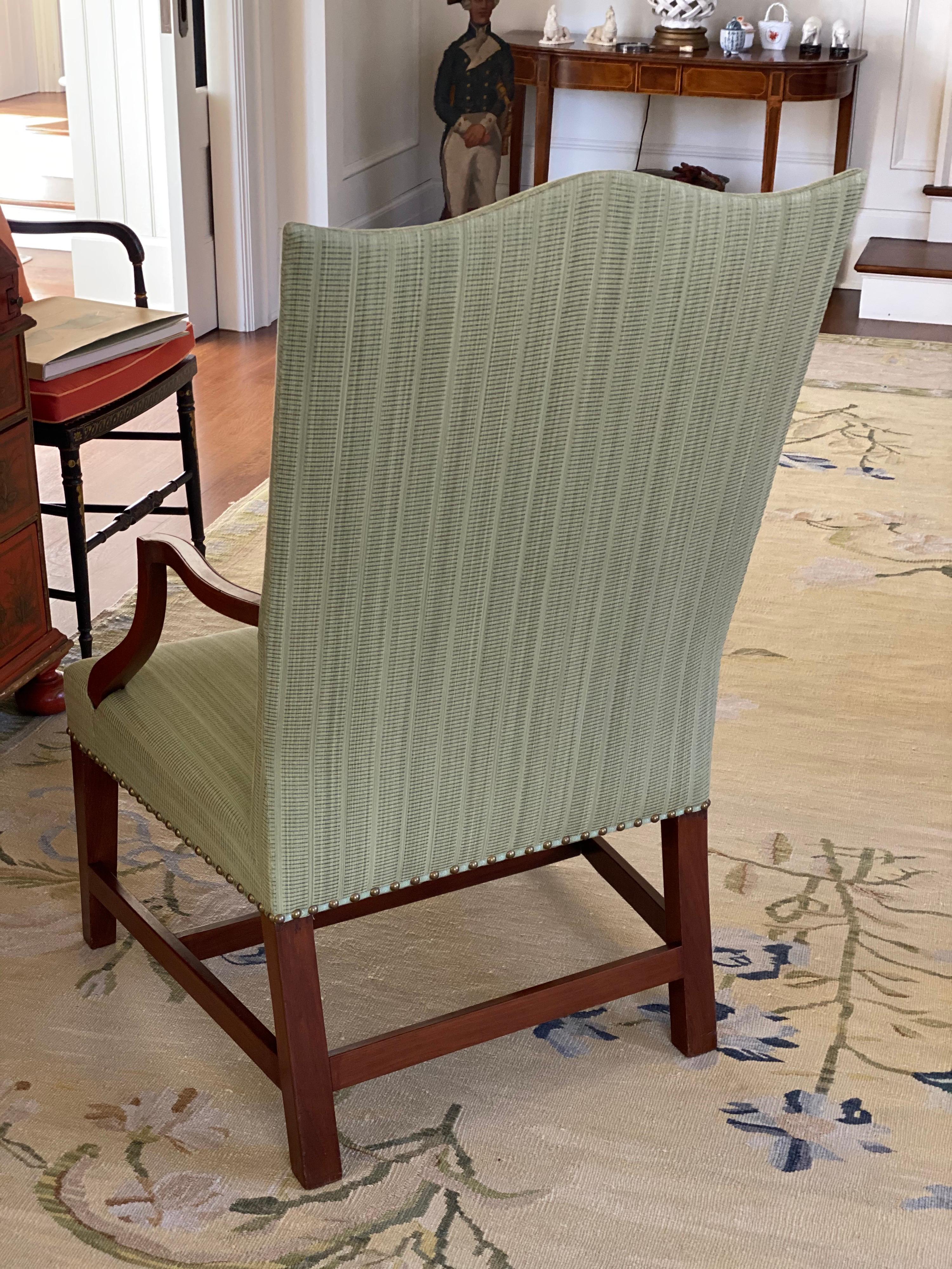 18th Century Federal Hepplewhite Lolling Chair In Good Condition For Sale In Southampton, NY