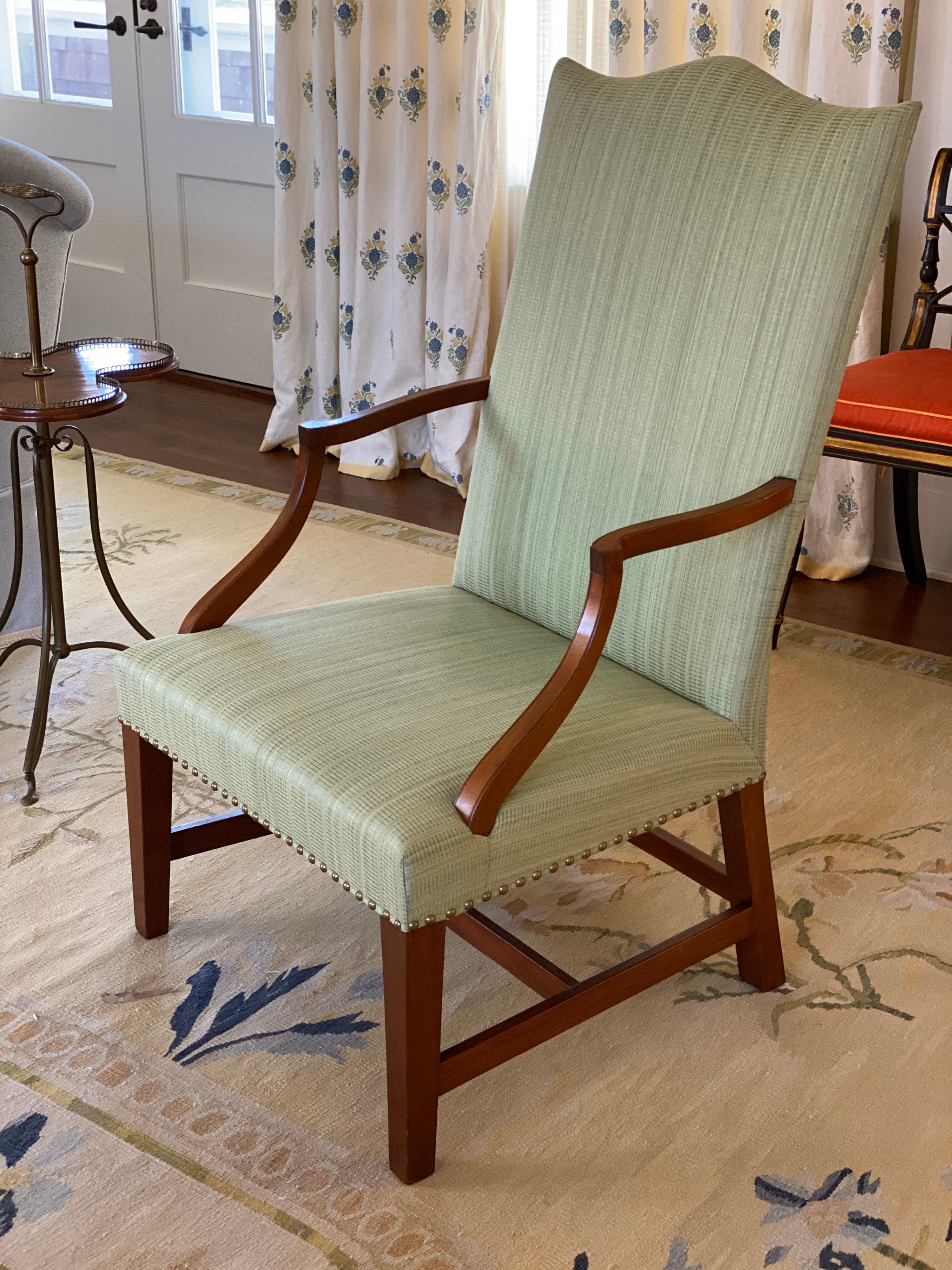 18th Century Federal Hepplewhite Lolling Chair For Sale 4