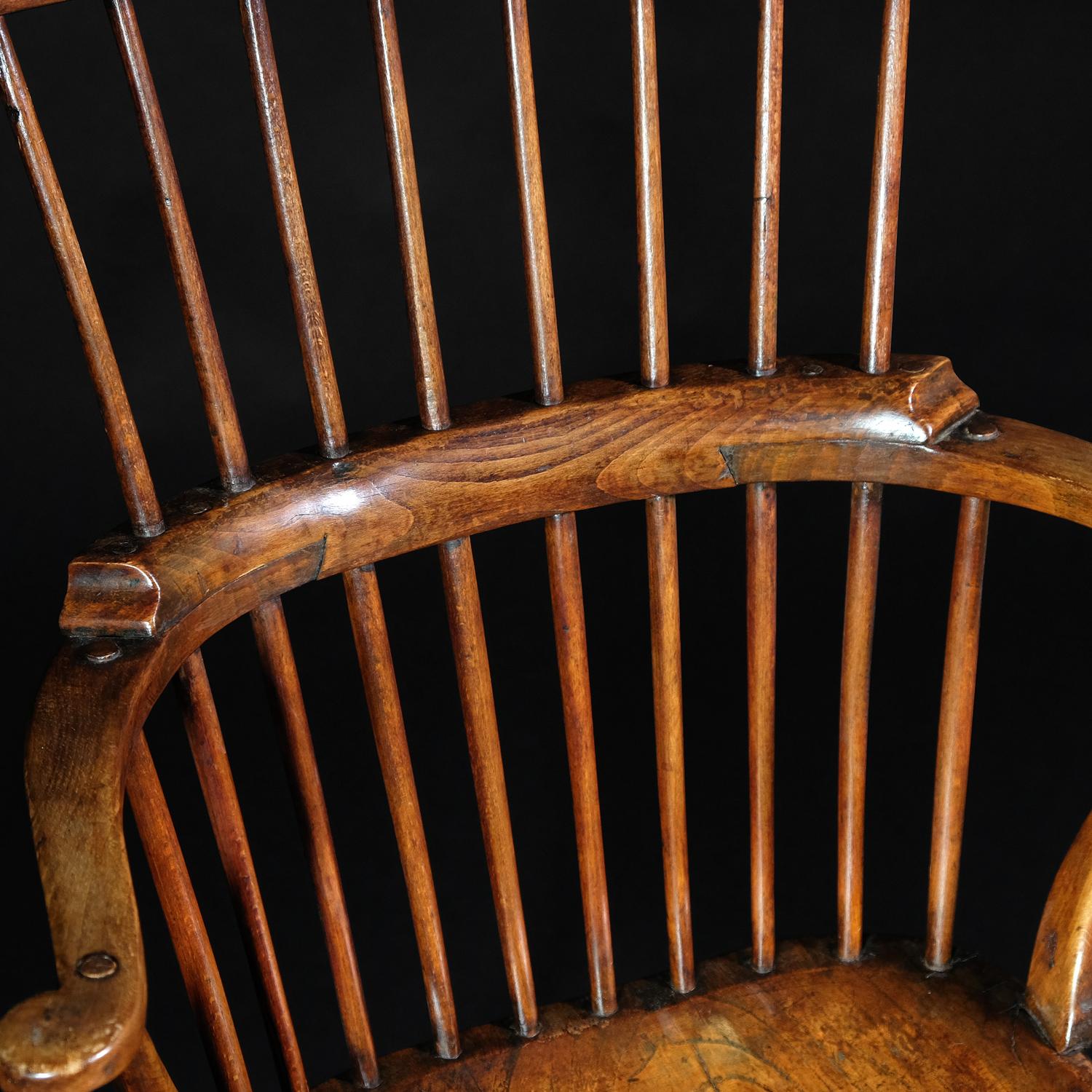Elm 18th Century Fine English West Country Comb Back Windsor Chair, Fruitwood