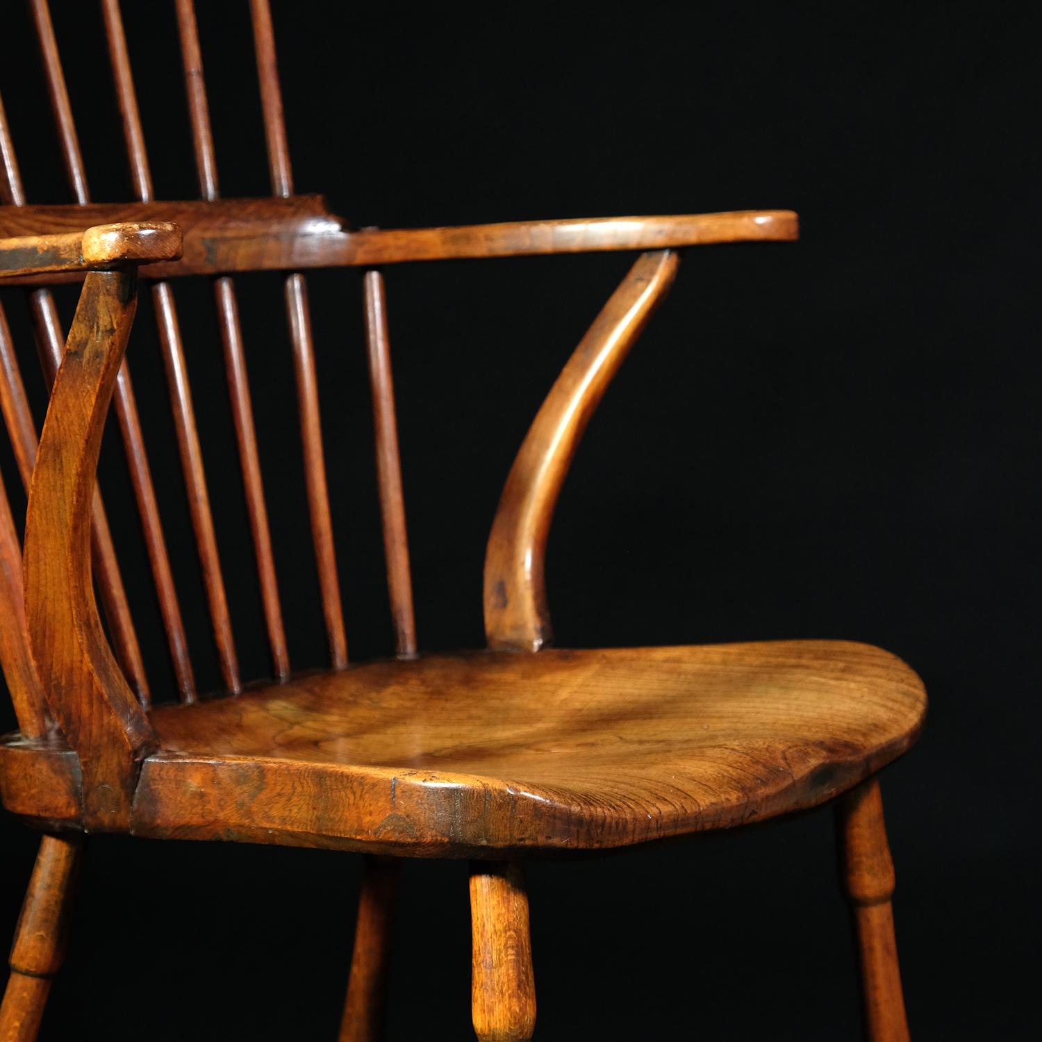 18th Century Fine English West Country Comb Back Windsor Chair, Fruitwood 1