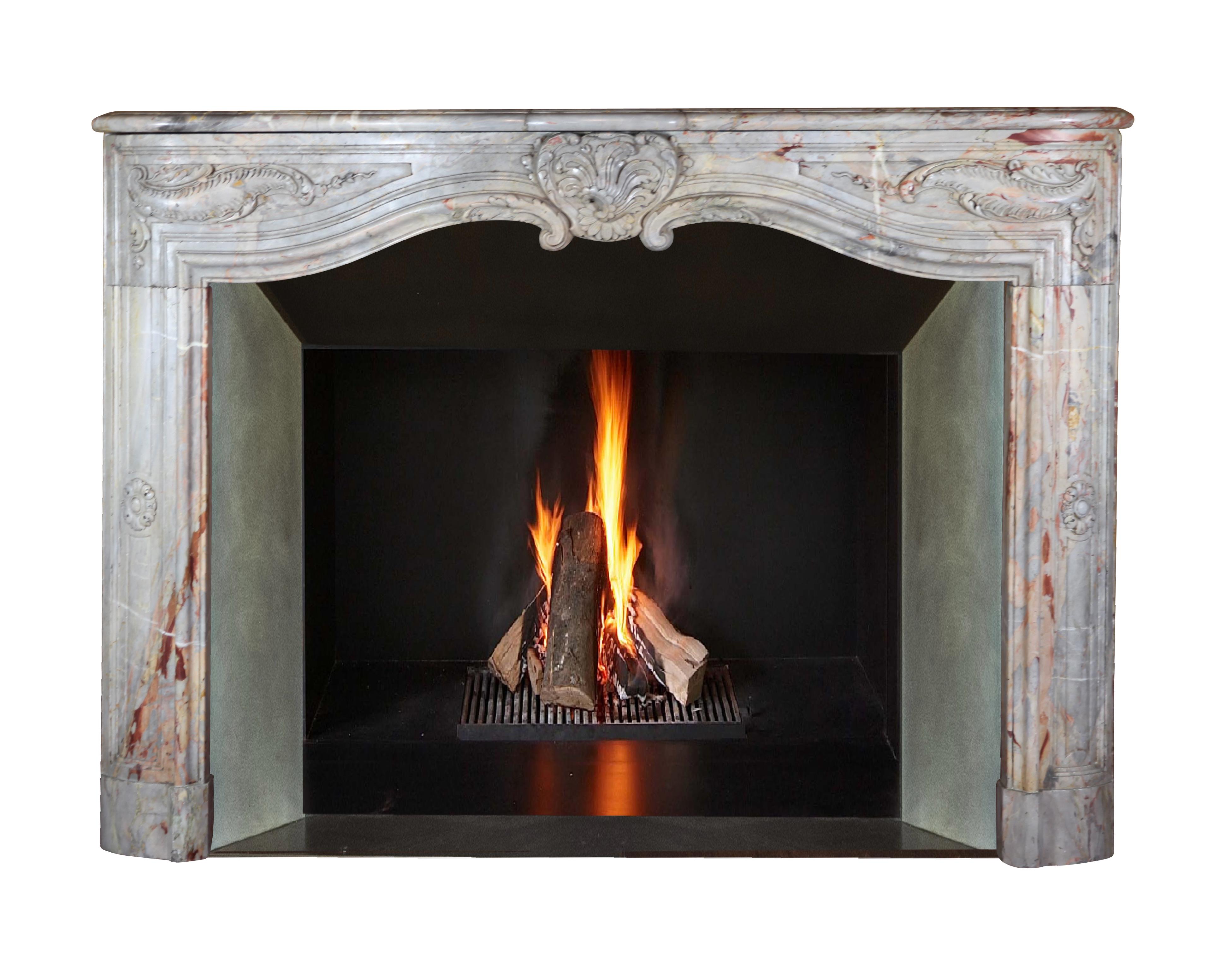Hand-Carved 18th Century Fine French Regency Fireplace Surround In Royal Saracolin Marble For Sale