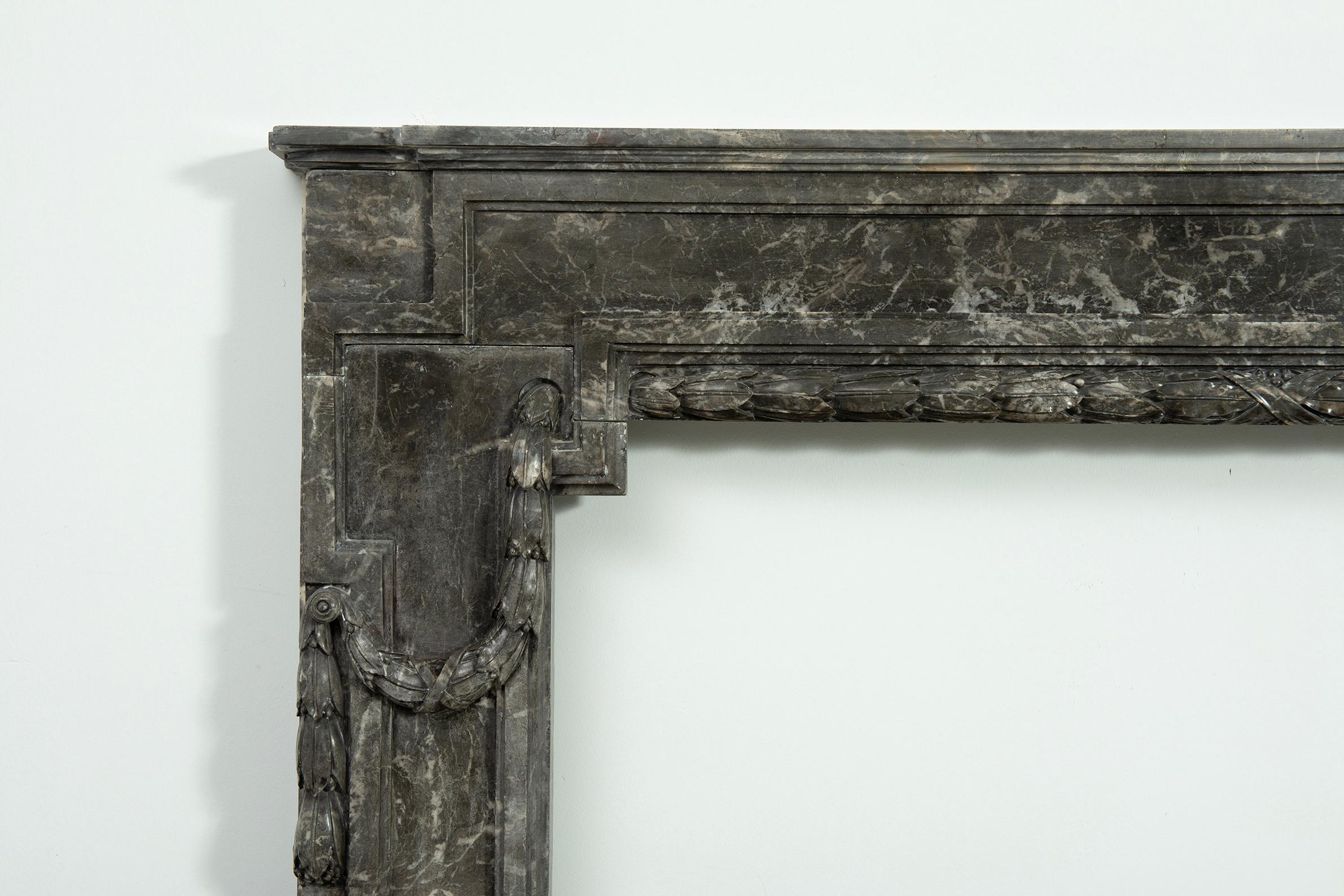 18th Century Fireplace Mantel in Gris d'Ardenne Marble For Sale 5