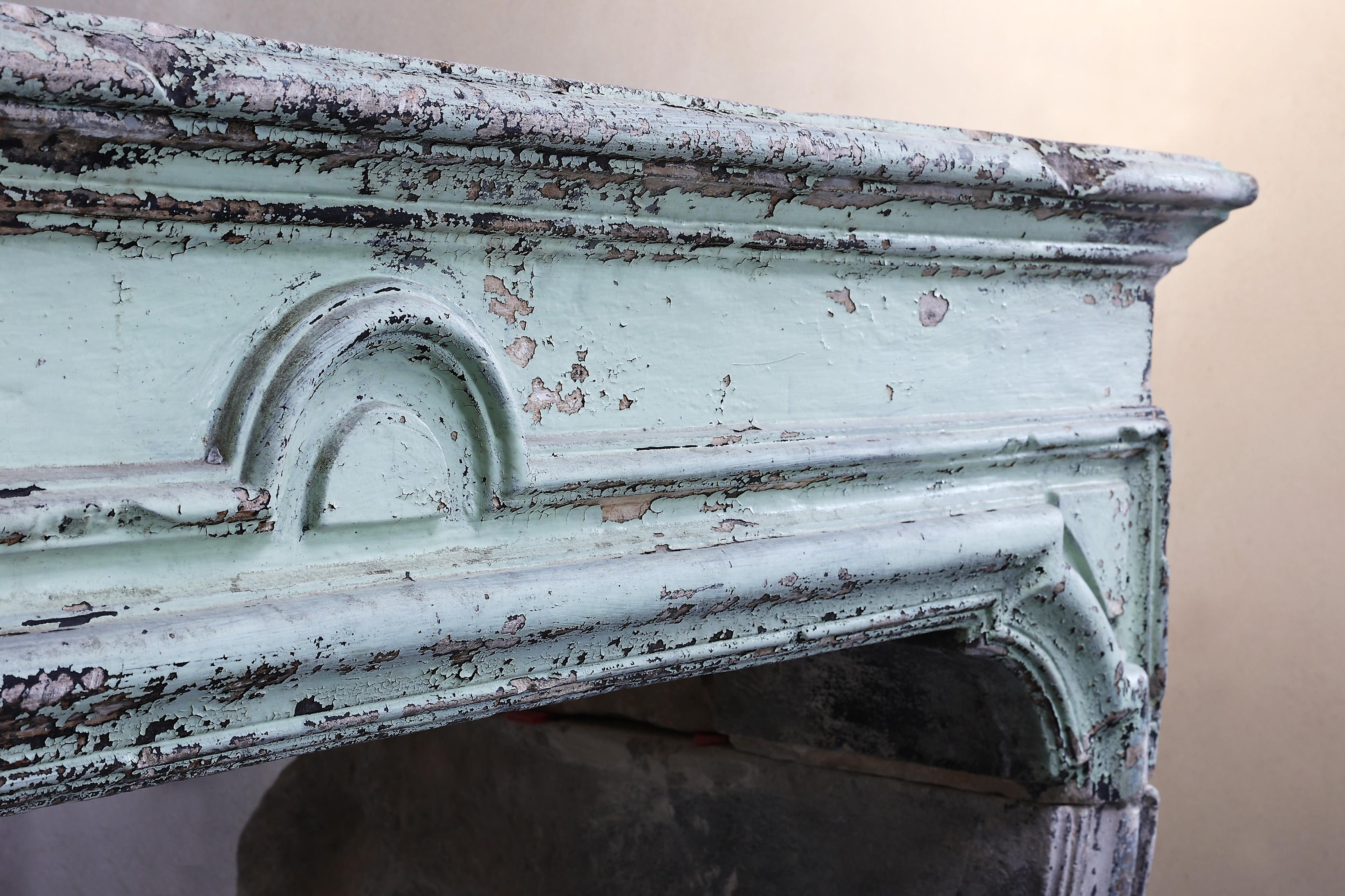 Antiker Kamin  18. Jahrhundert  Frankreich  Stil Ludwig XIV. im Zustand „Gut“ im Angebot in Made, NL