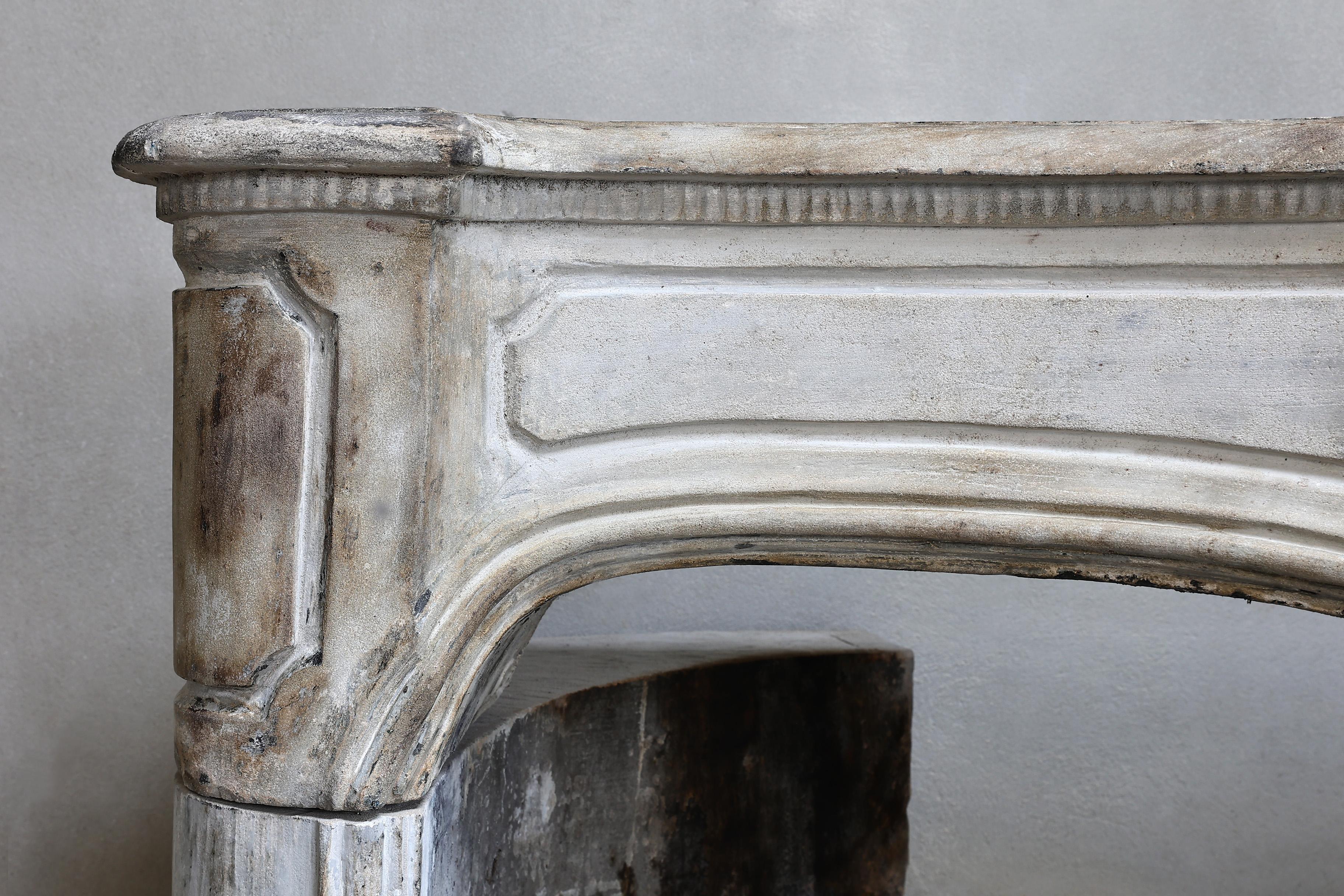 18th Century and Earlier 18th Century Fireplace of French Limestone in the Style of Louis XV For Sale