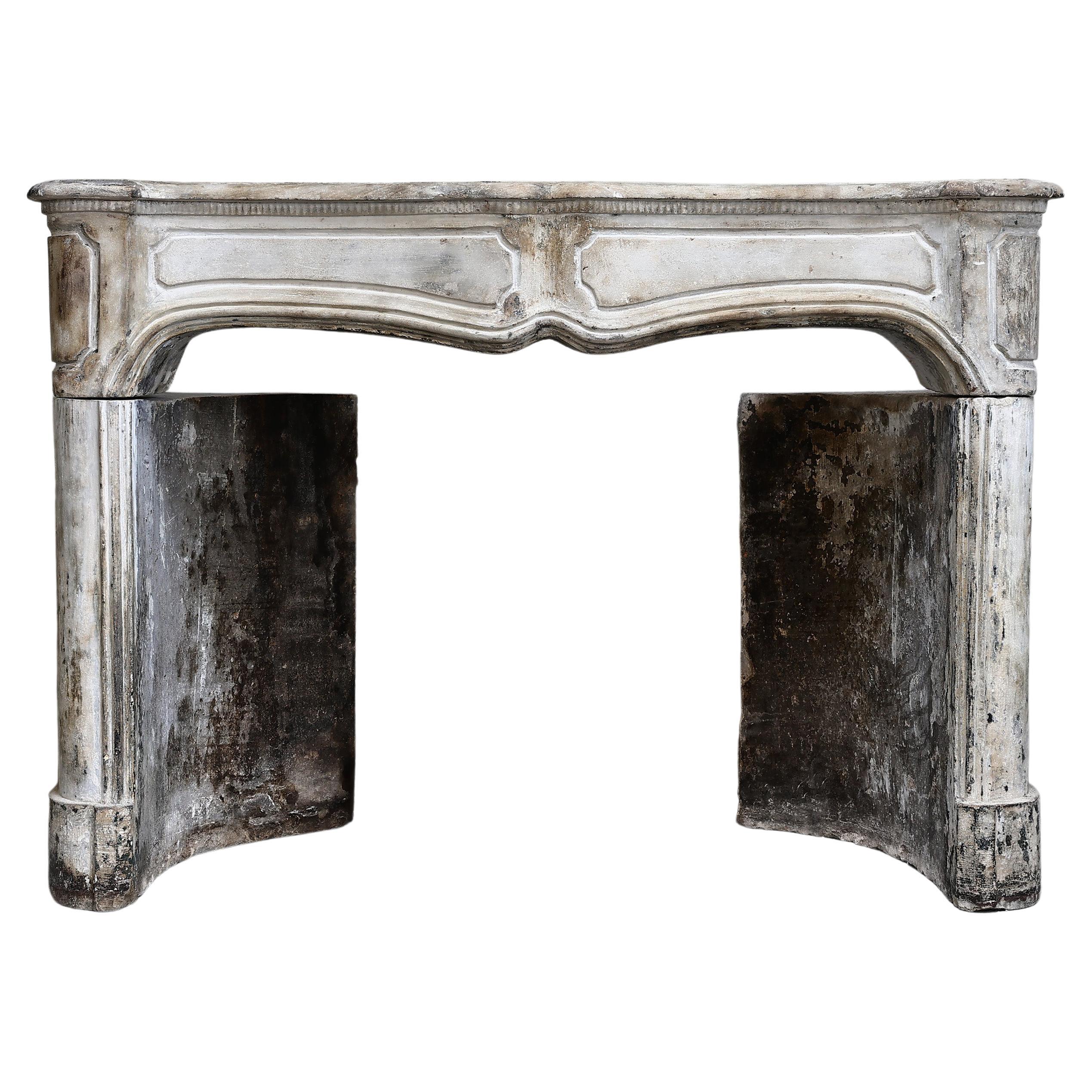 18th Century Fireplace of French Limestone in the Style of Louis XV For Sale