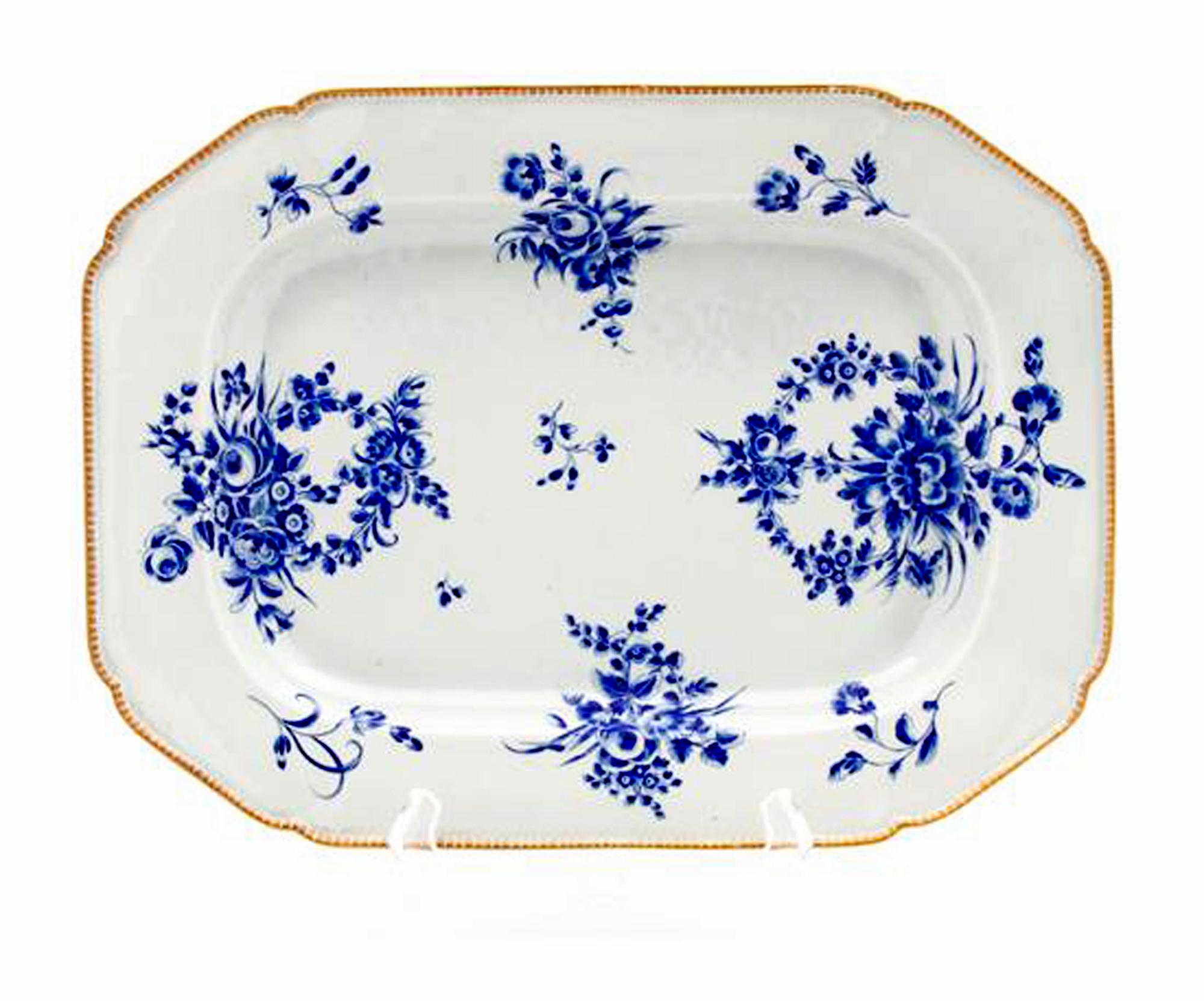 18th-Century First Period Worcester Porcelain Dry Blue Enamel Large Dish In Good Condition In Downingtown, PA