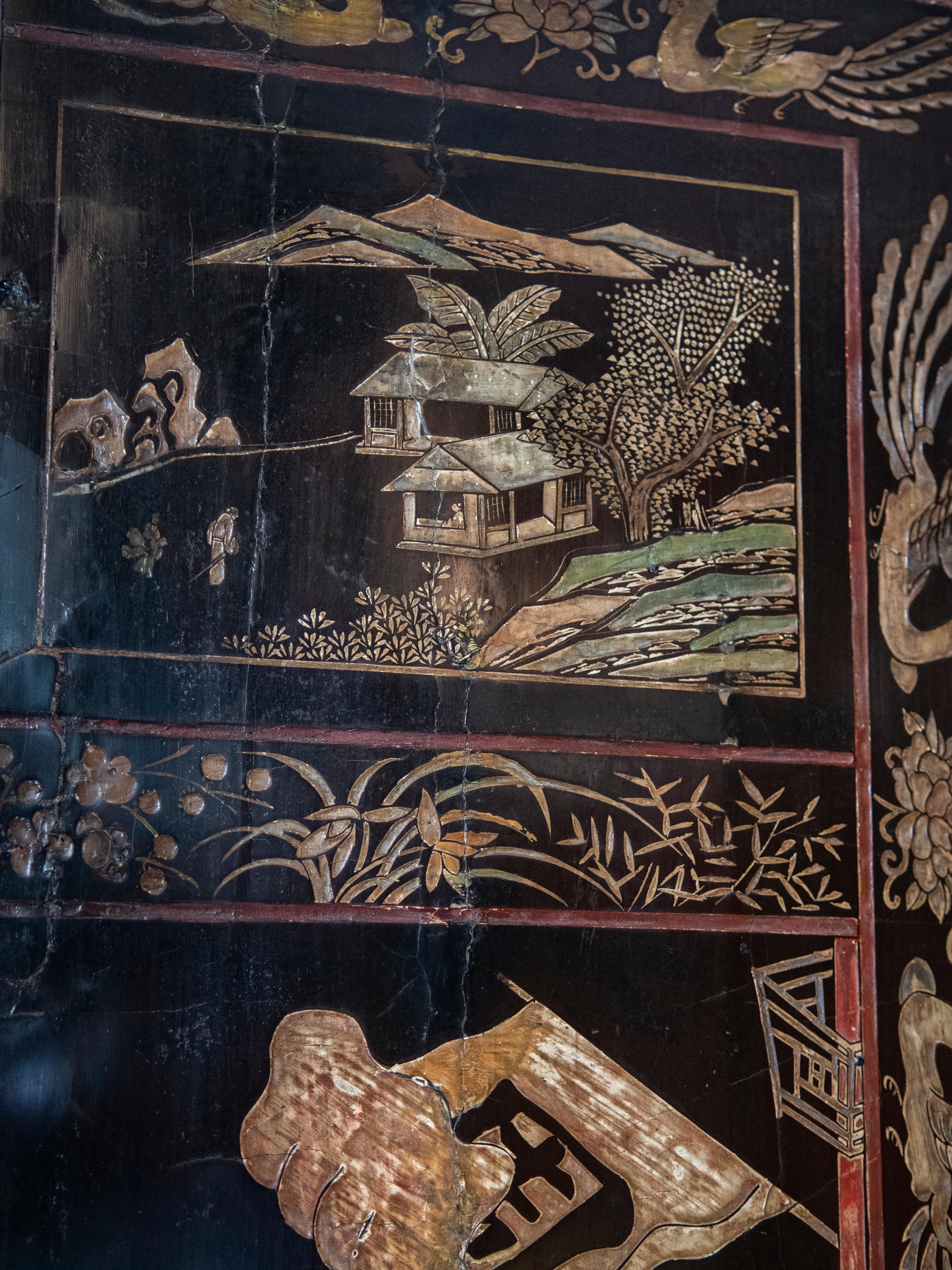 18th Century Five-Panel Chinese Coromandel Screel For Sale 3