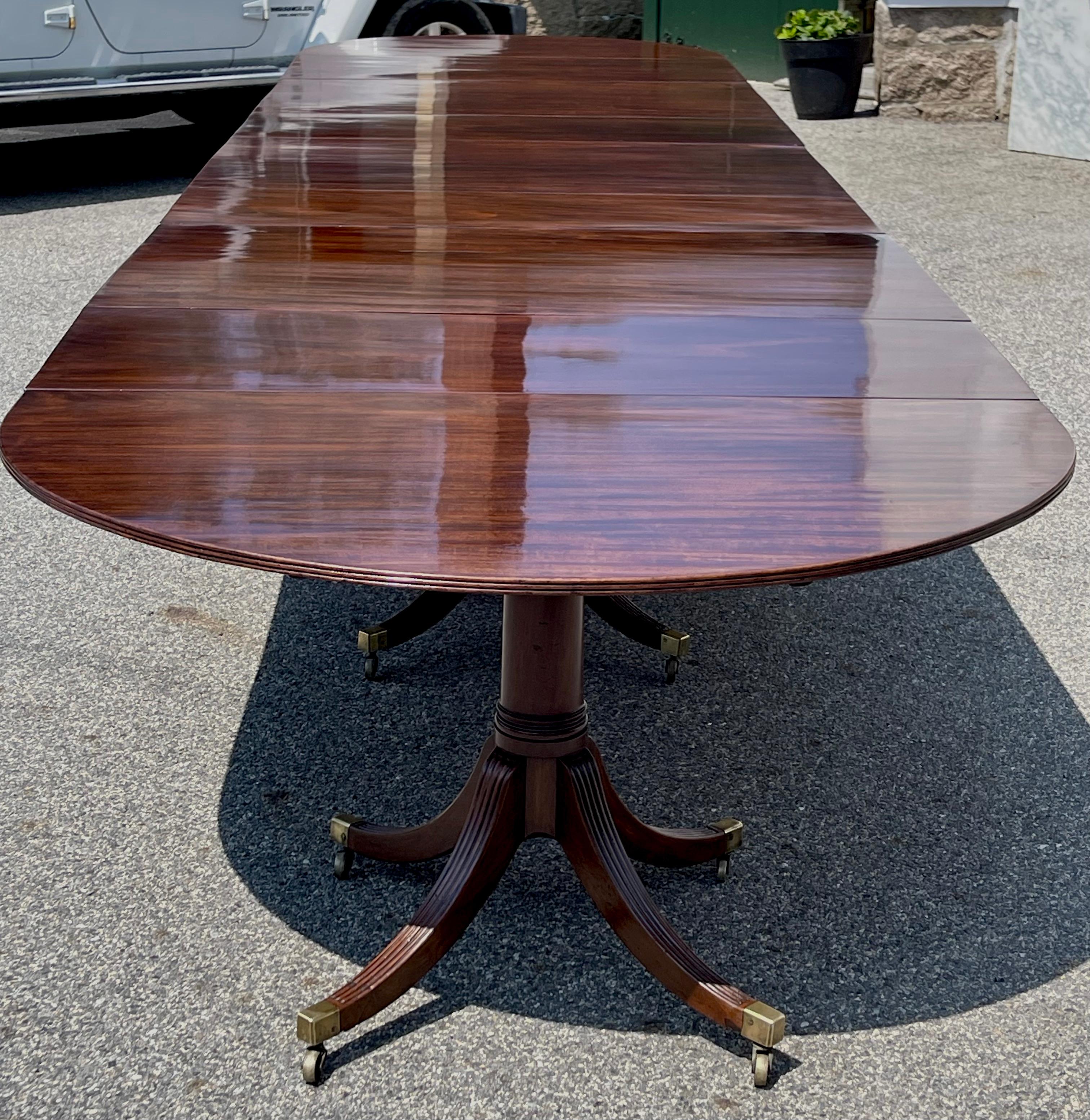 Georgian  18th Century Five Pedestal Mahogany Dining Table from The Goddard Family  For Sale